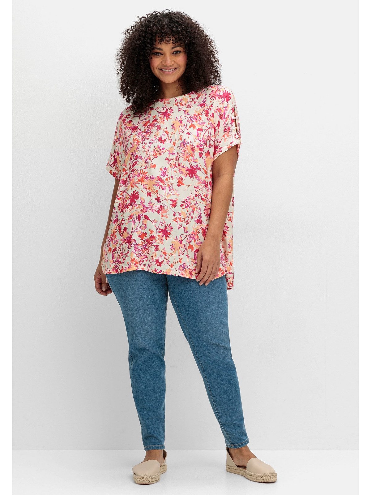 Sheego Tunika Große Größen mit Cut-outs an den Ärmeln