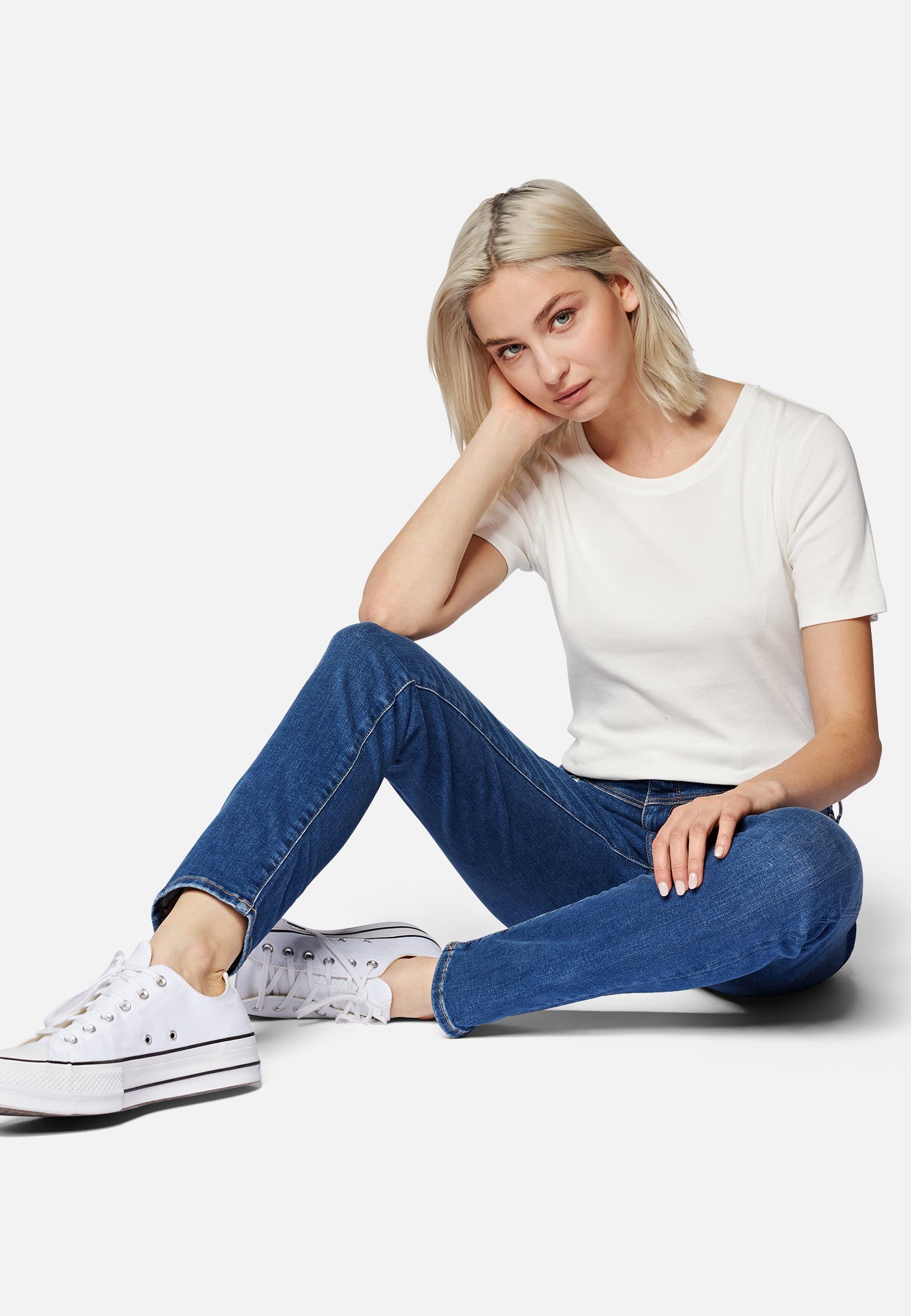 Mavi Skinny-fit-Jeans // Label-Detail Modell "Sophie" Schmale Jeans