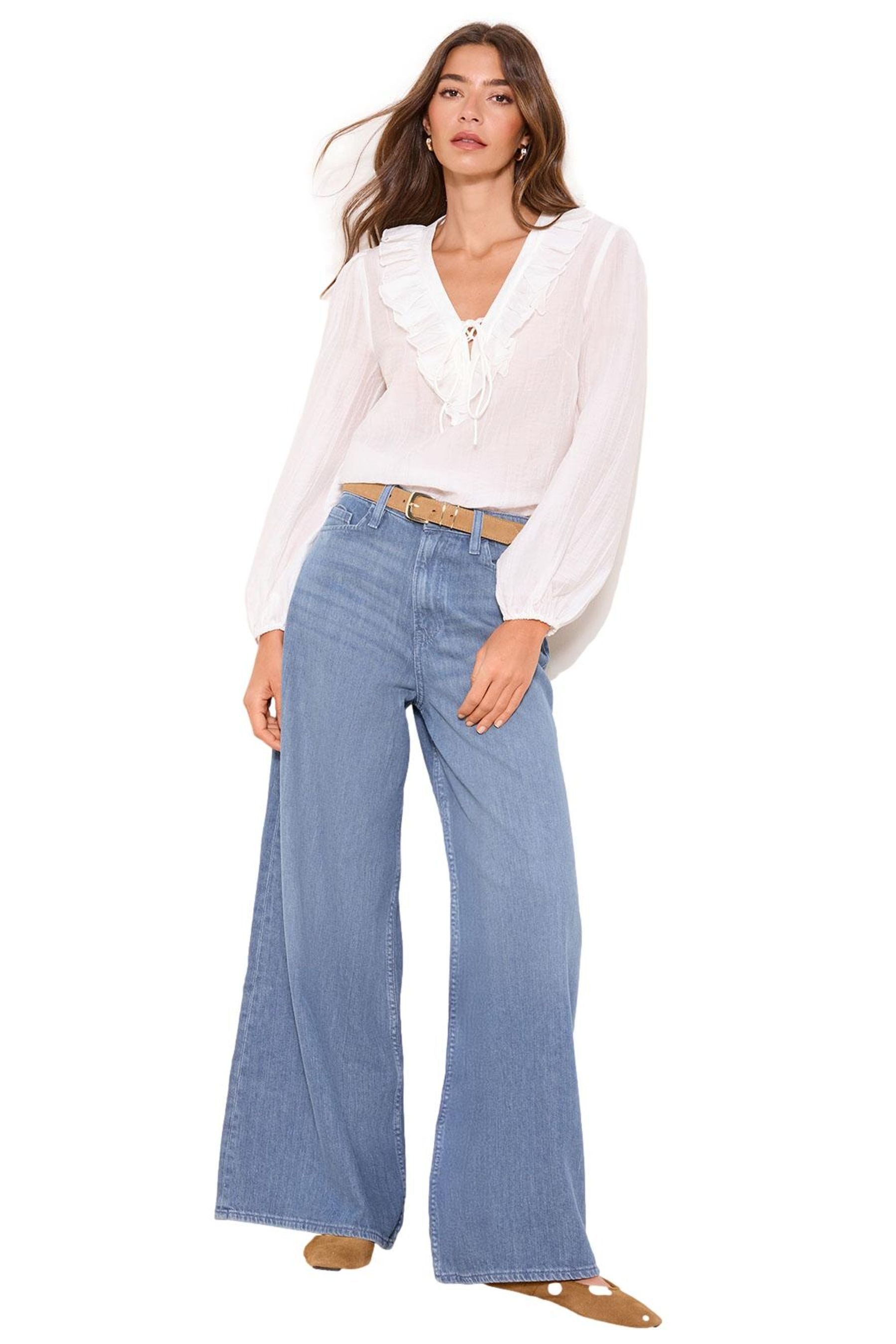 LIPSY Rüschenbluse Lipsy Rüschenbluse mit Bindedetail, Regular (1-tlg)