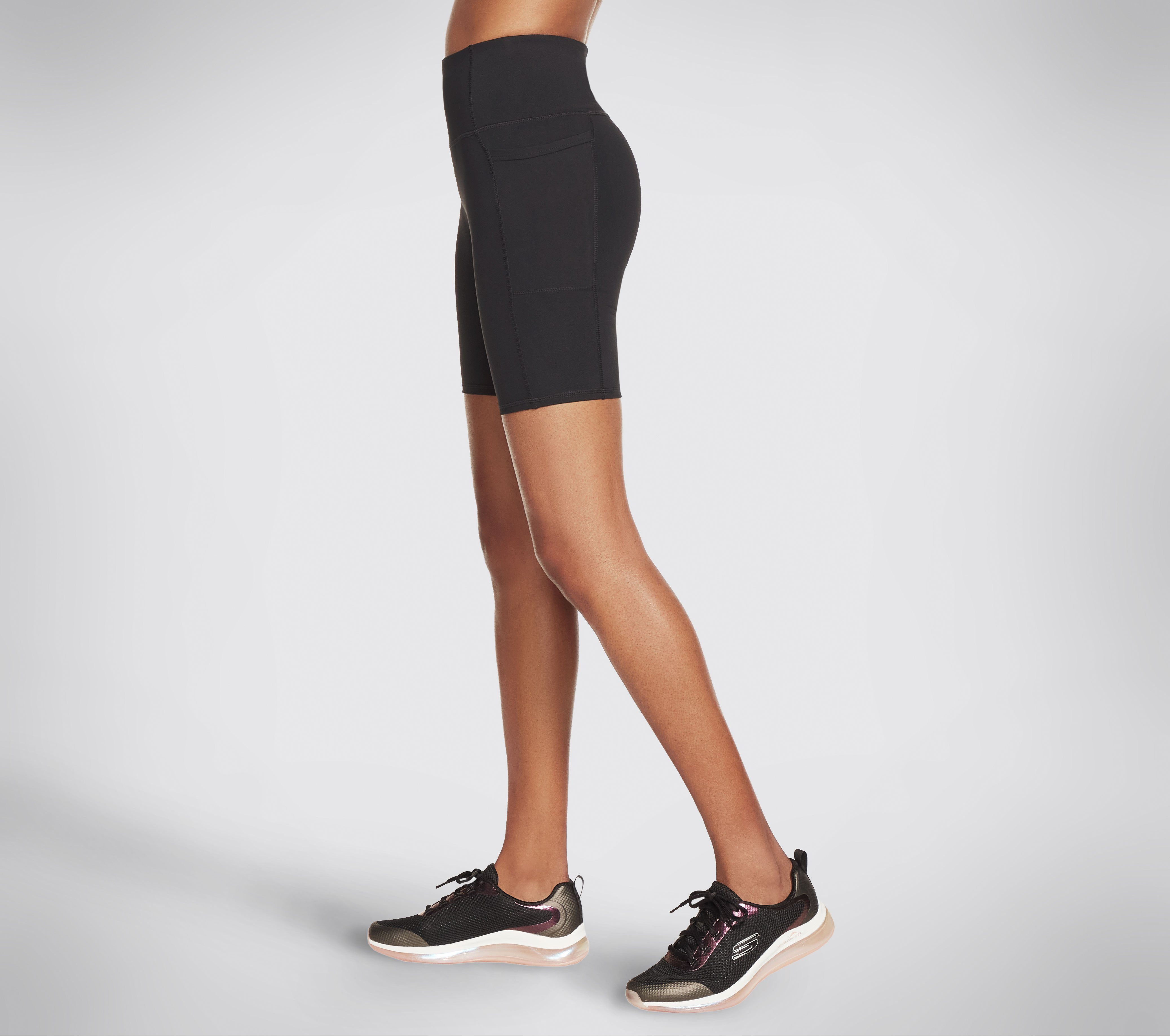 Skechers Trainingstights GOFLEX 8 WALK SHORT mit flexiblem Material, aus Nylon und Elasthan