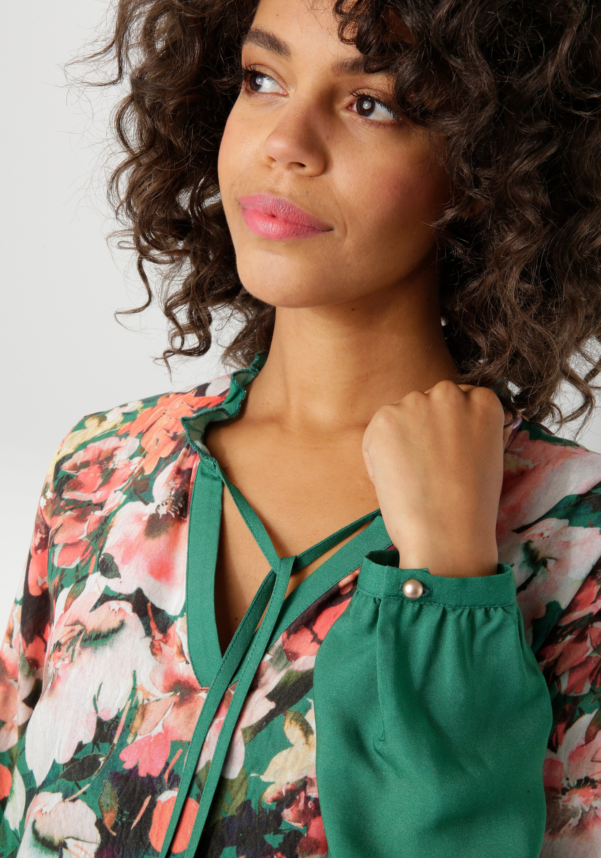 Aniston CASUAL Schlupfbluse mit farbenfrohen Blüten bedruckt