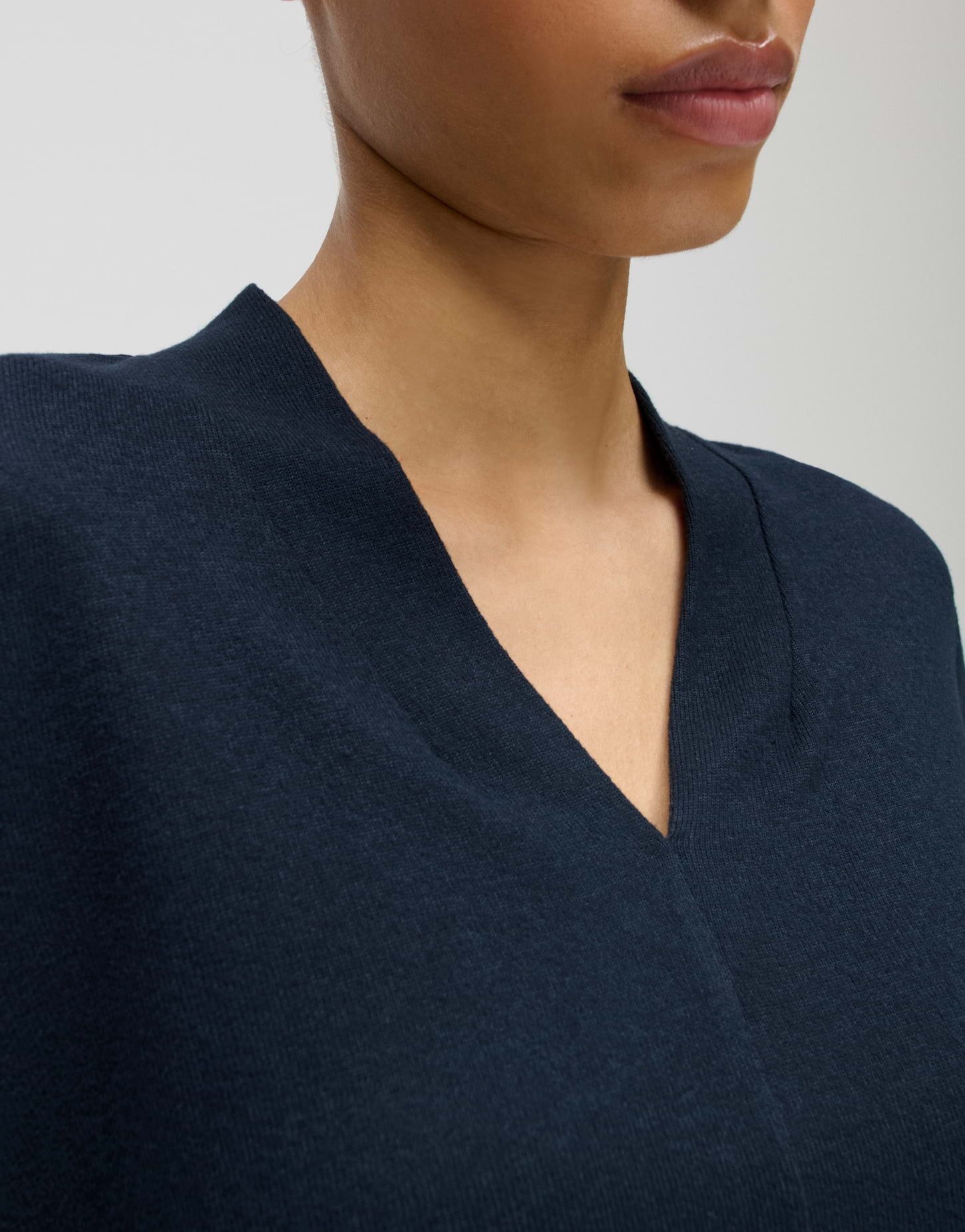 OPUS Langarmshirt Longsleeve aus ECOVERO™ Viskosemix Regular Fit – Bild 4 von 5