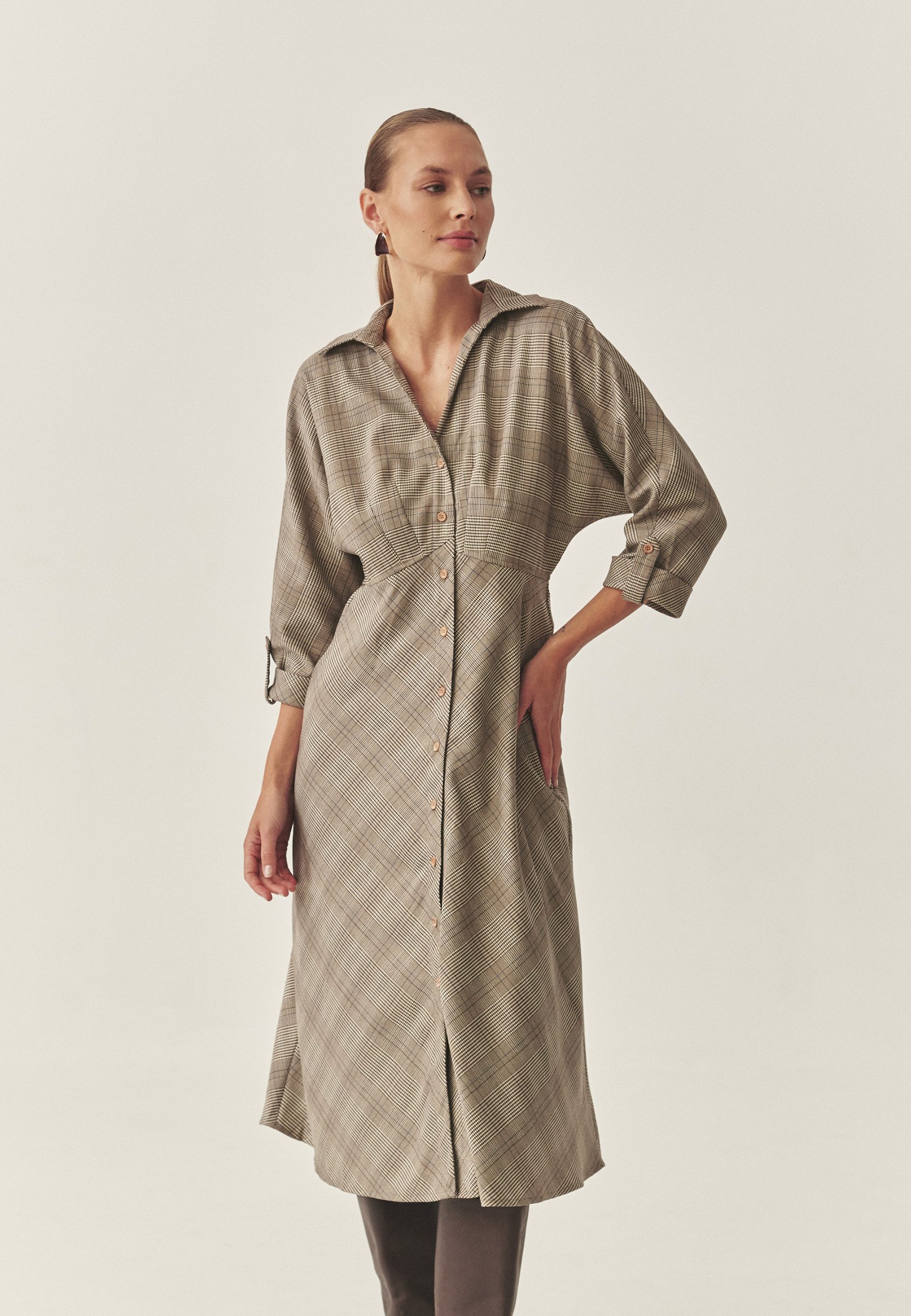 TATUUM Midikleid Kariertes Midikleid Aus Stoff - Samotali 1