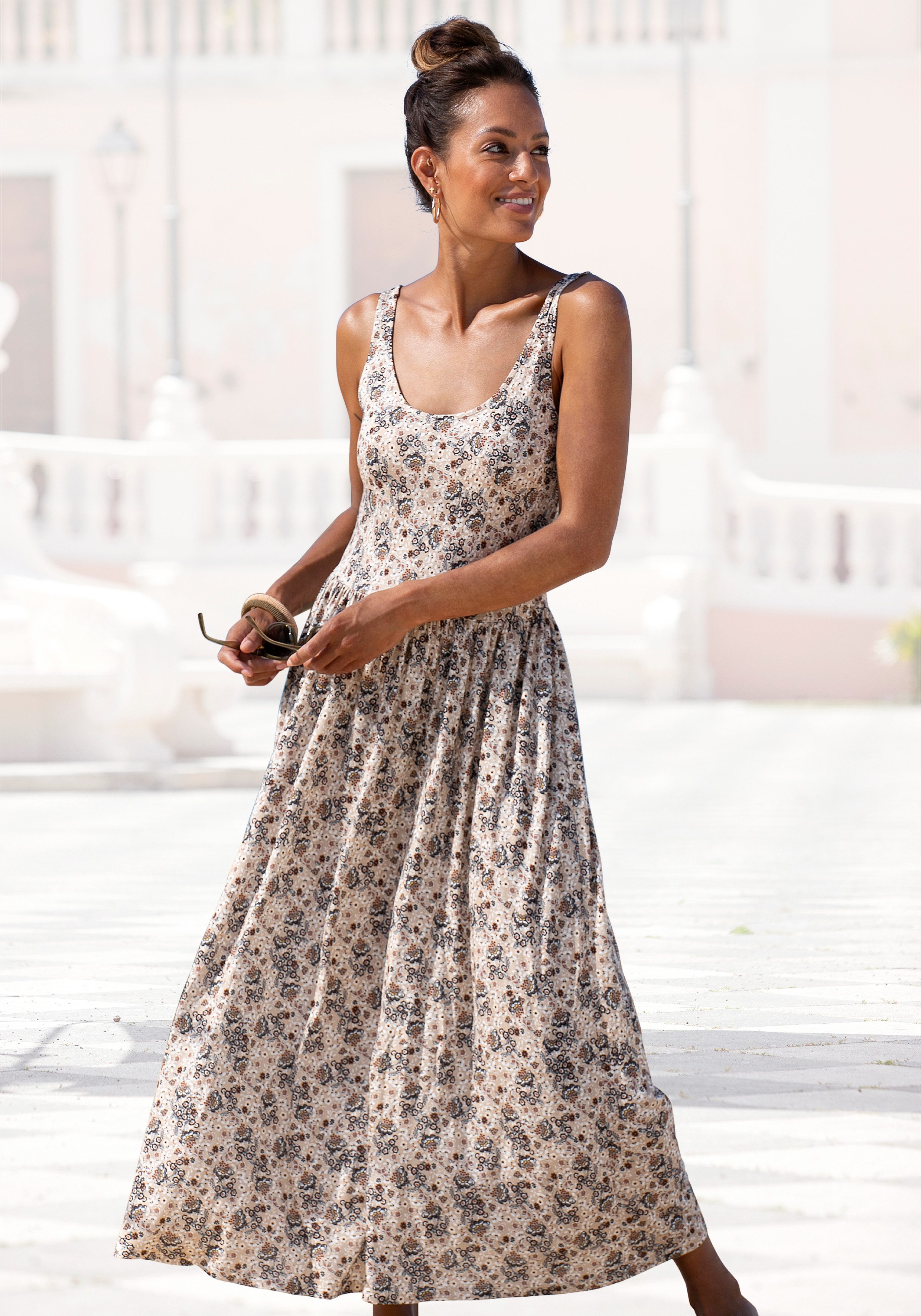 Vivance by Lascana Midikleid mit Blümchendruck aus Viskosejersey luftiges Sommerkleid, Strandkleid, Blumenkleid, Viskosekleid