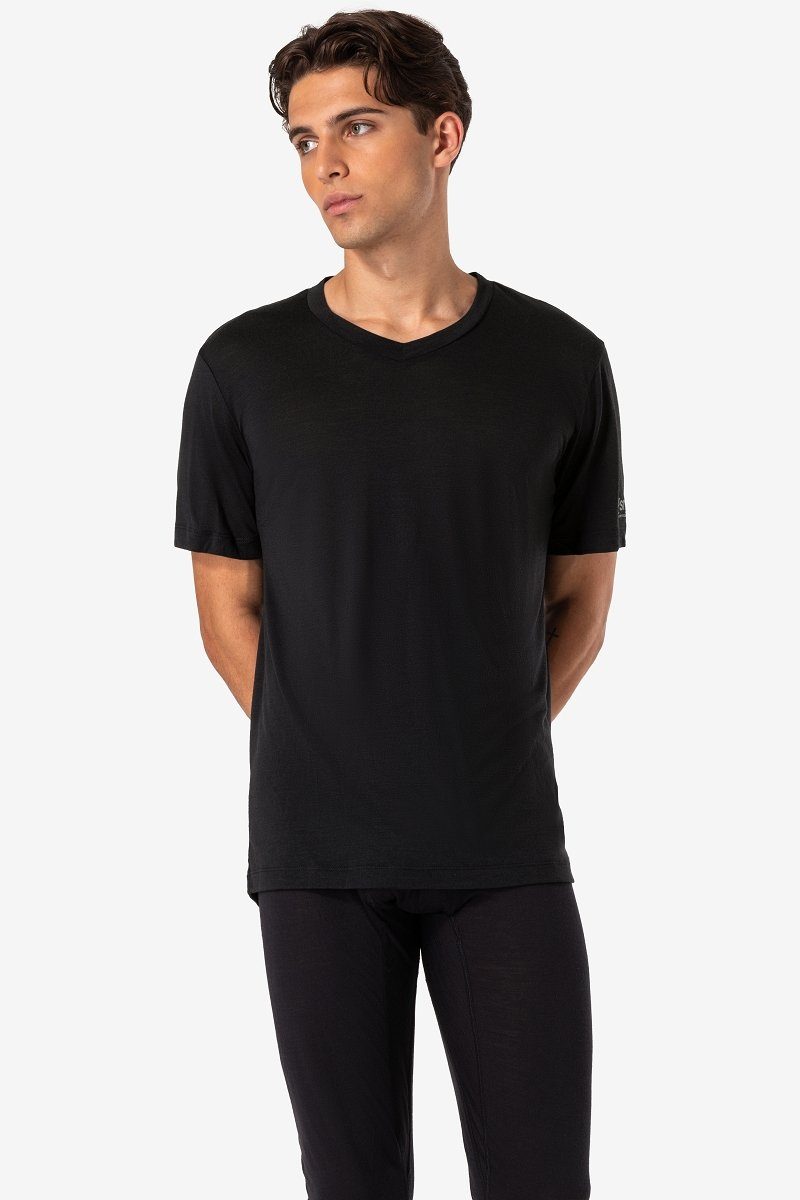 Merino-Materialmix SIERRA140 SUPER.NATURAL funktioneller M Merino Jet V NECK Langarmshirt T-Shirt Black