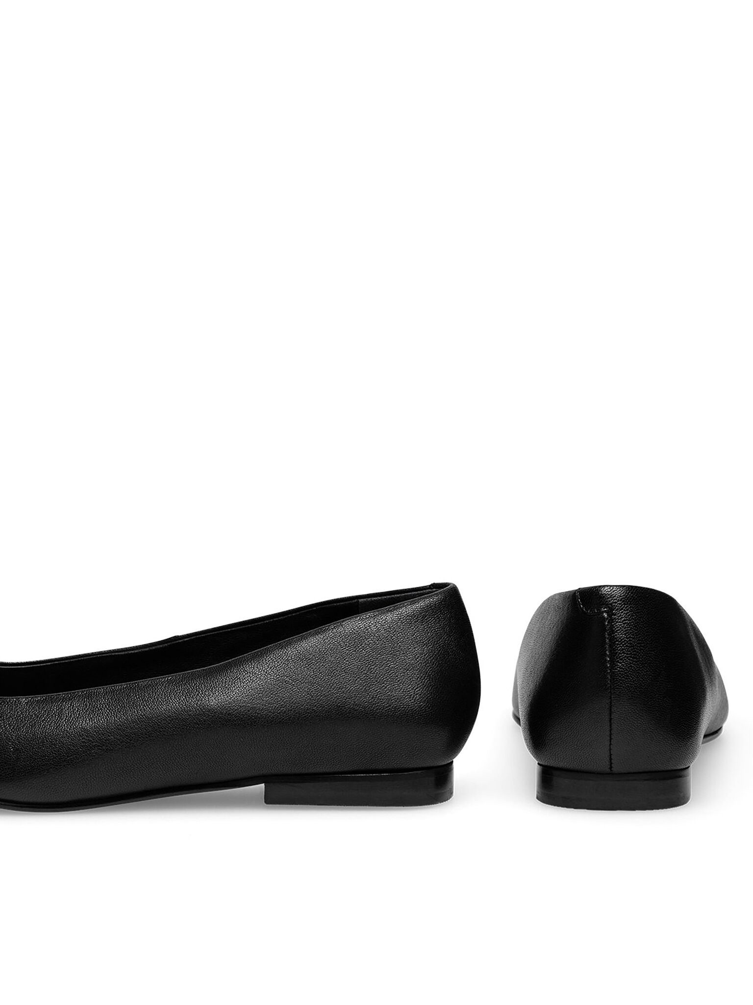 GINO ROSSI Gino Rossi ENNA‑01 Damen-Lederballerinas mit eckiger Spitze Schwarz Ballerina Eckige Spitze, goldene Verzierung, leicht