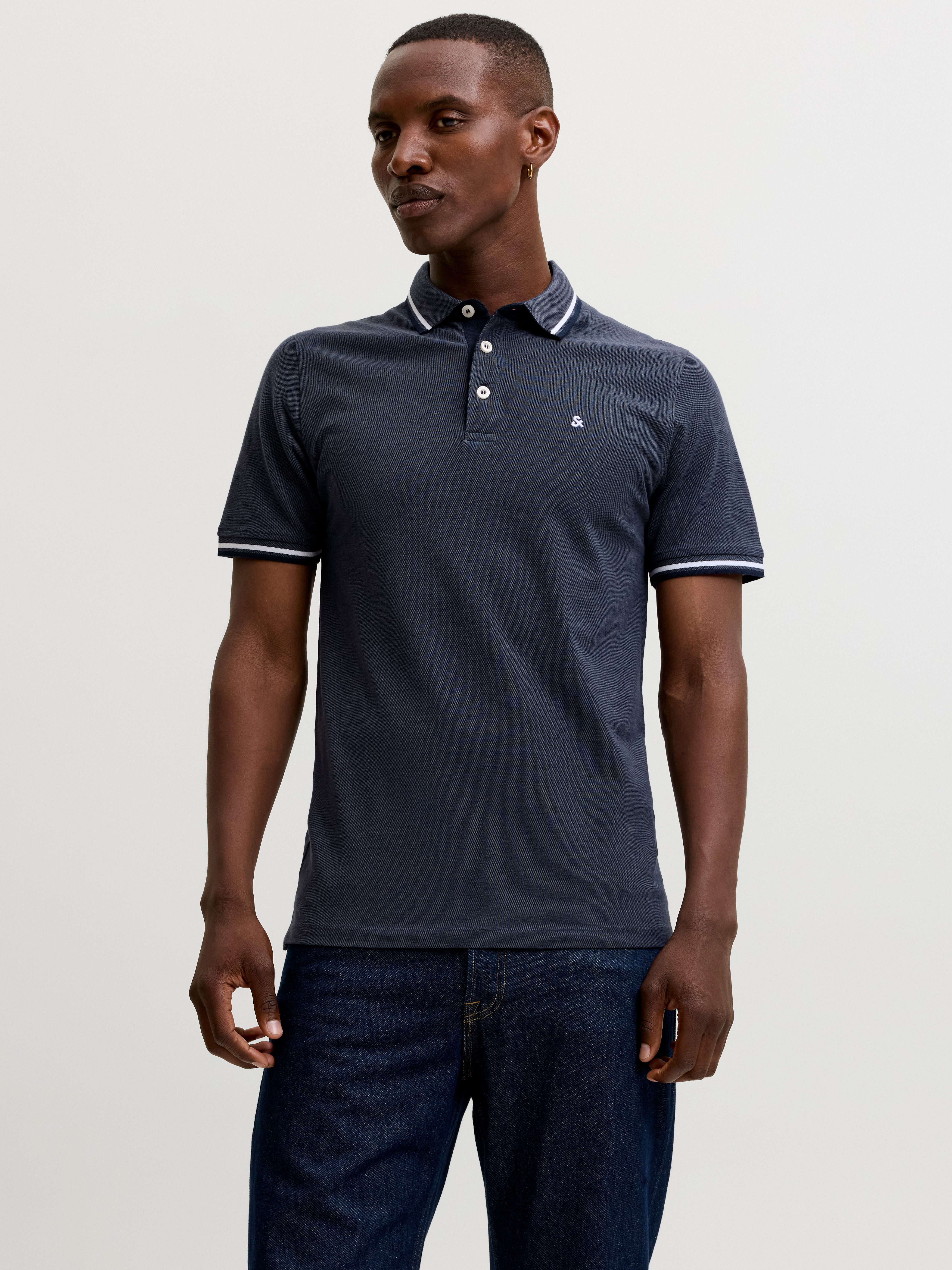 Jack & Jones Poloshirt JJEPAULOS im Doppelpack mit Logostickerei und Komfort (Packung, 2-tlg., 2er-Pack) unifarben mit Farbeinsatz, modisch, schmal, Baumwolle, Polokragen