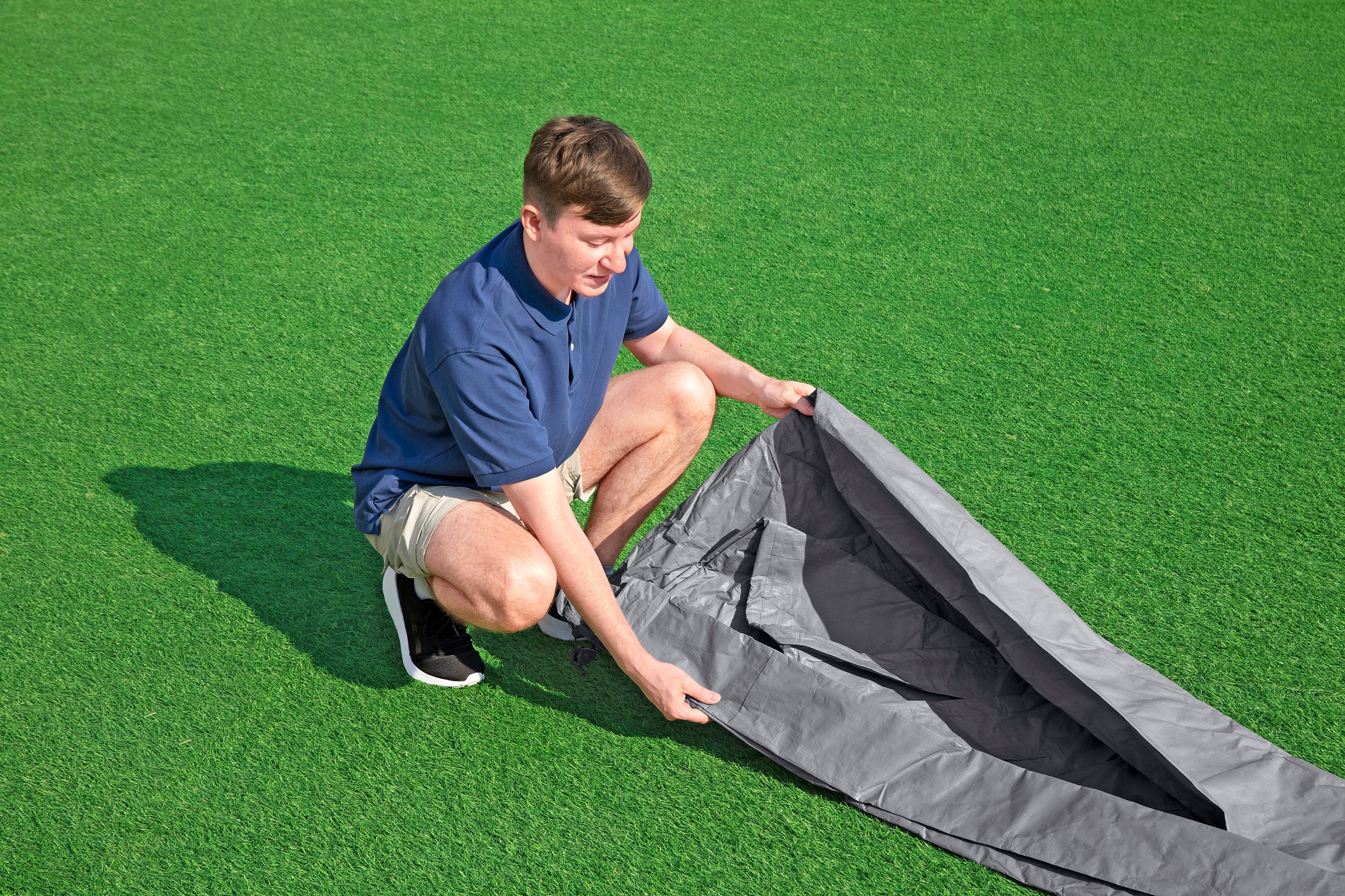Bestway Pool-Abdeckplane Winterfest Ø 549 cm (Packung, 1-St., grau, rund), Ganzjahresschutz Polar Shield™