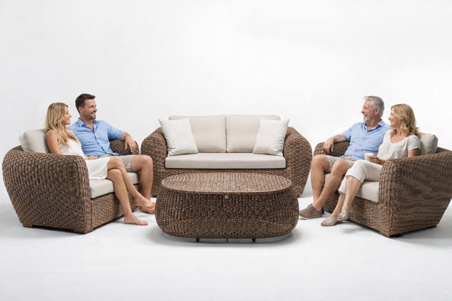 JVmoebel Couchtisch Couchtisch Modern Couchtisch Braun Couchtisch Gartenmöbel Tisch, Made in Europa