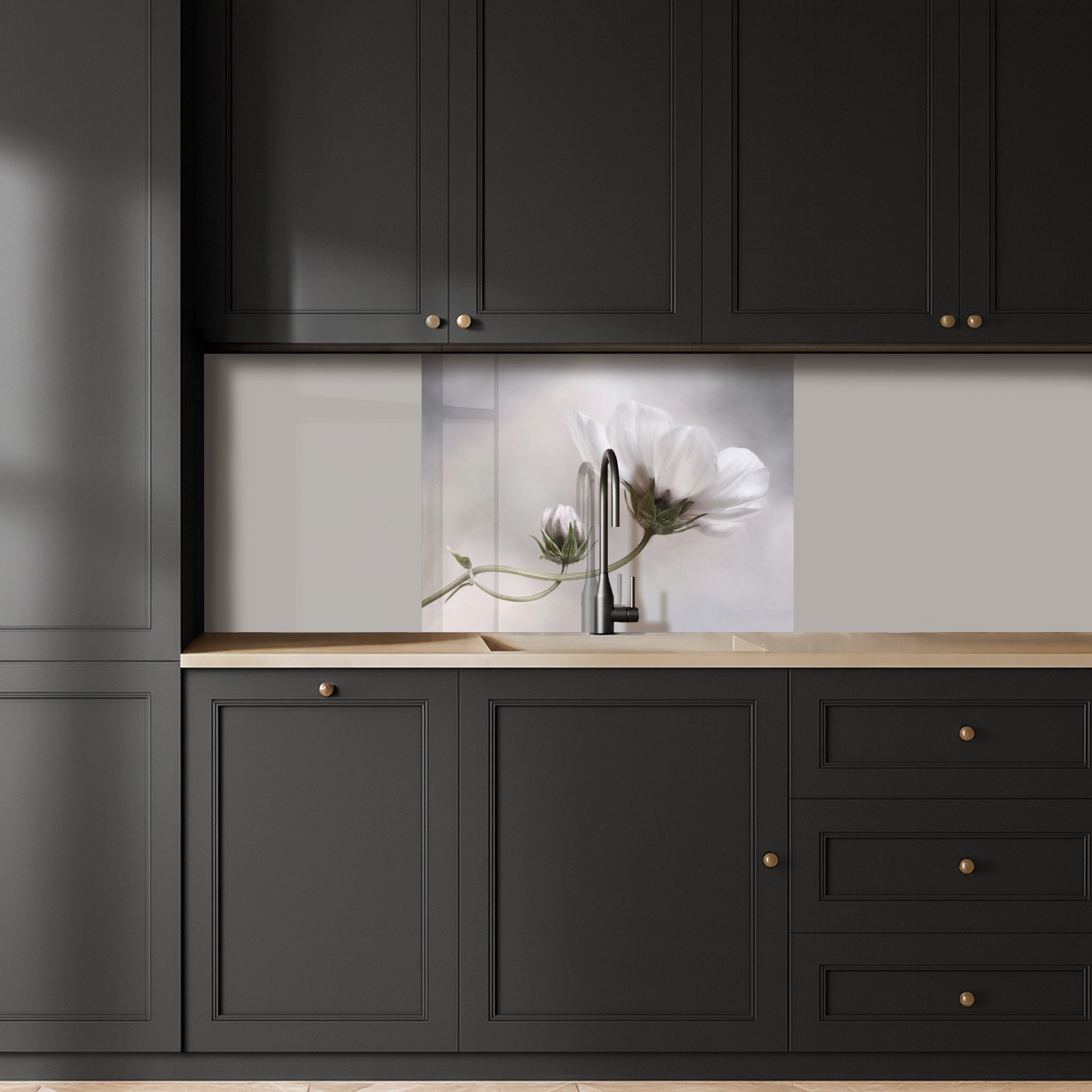 KitchenYeah Küchenrückwand selbstklebend Blumen - Stillleben - Natur - Grau, (1-tlg), Spritzschutz, Küche, Rückwand, Küchenwand, Küchenfront, 80x60 cm