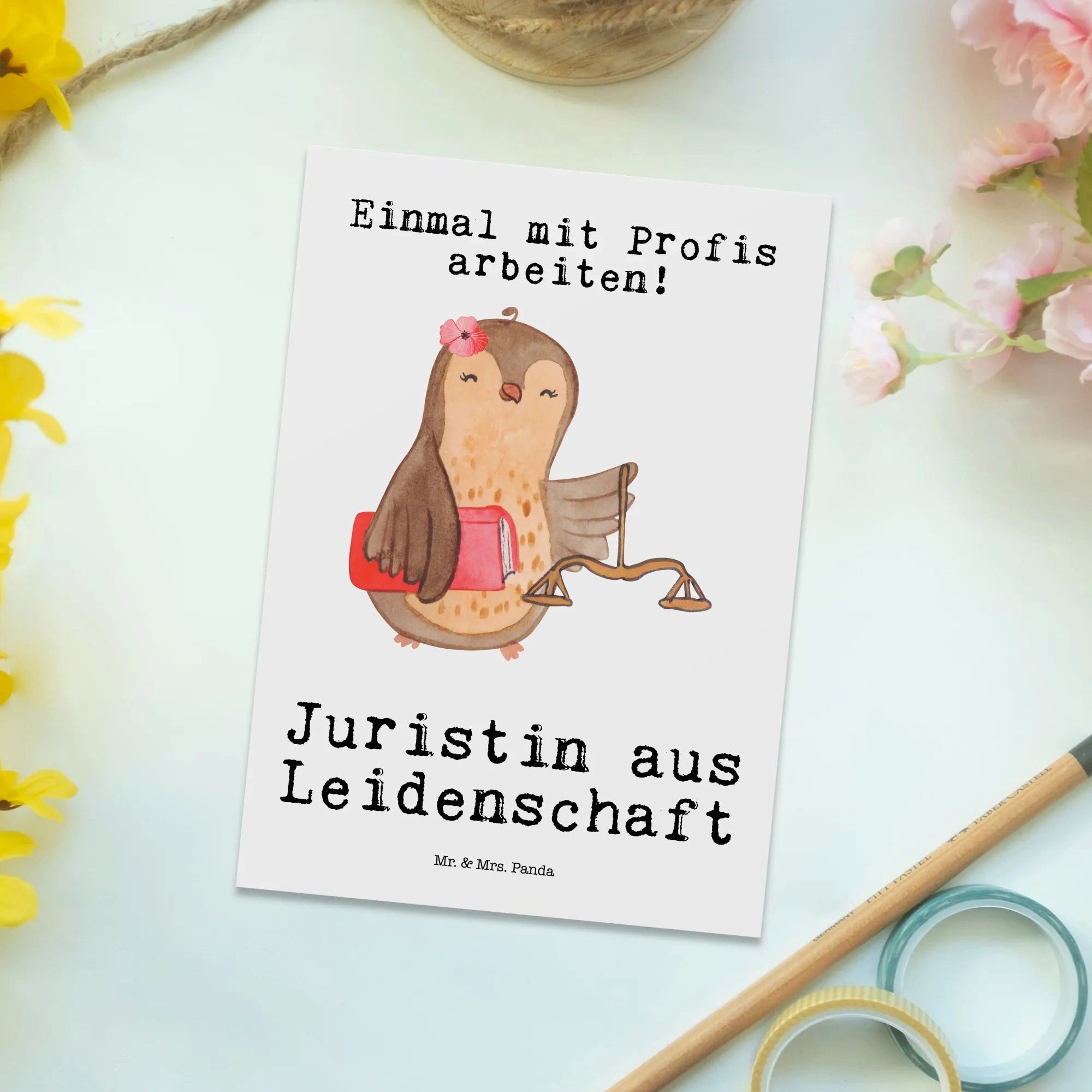 Thumbnail - Mr. & Mrs. Panda Postkarte Juristin Leidenschaft - Weiß - Geschenk, Firma, Jurastudent, Karte, J, Hochglanzveredelt