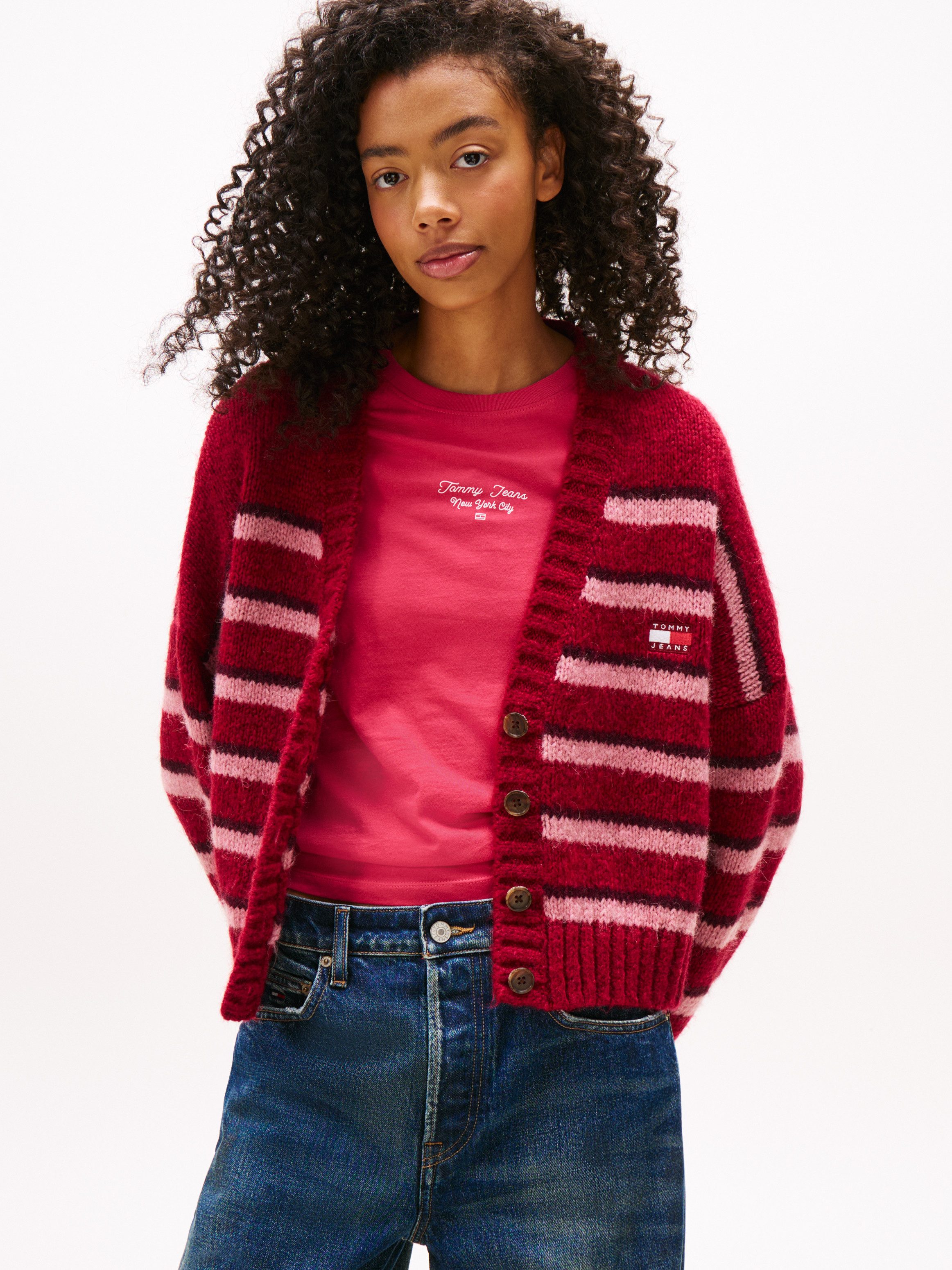 Tommy Jeans Strickjacke TJW BADGE STRIPE FLUFF CARDI EXT günstig online kaufen