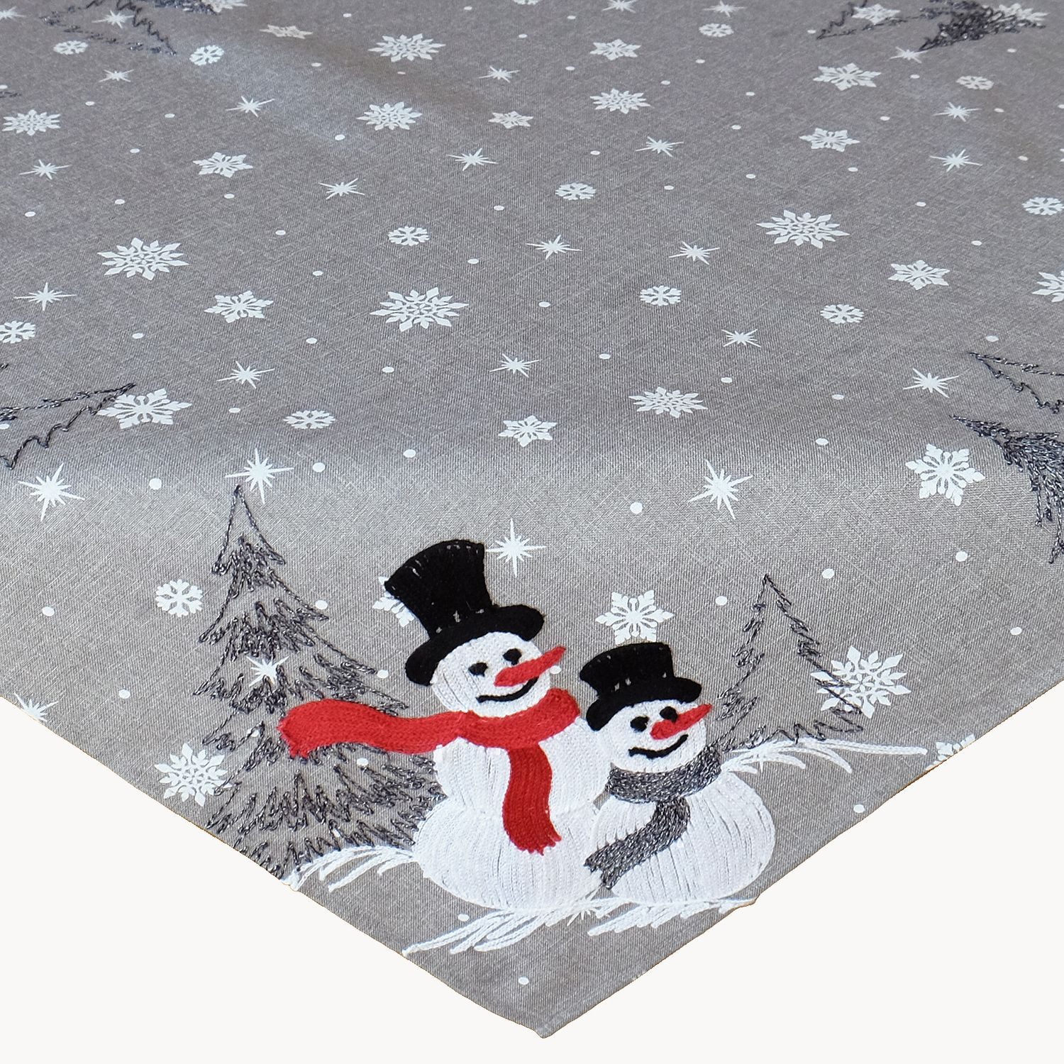 texpot Tischdecke Stickerei Schneemann Tischläufer Weihnachten Winter (1-tlg)