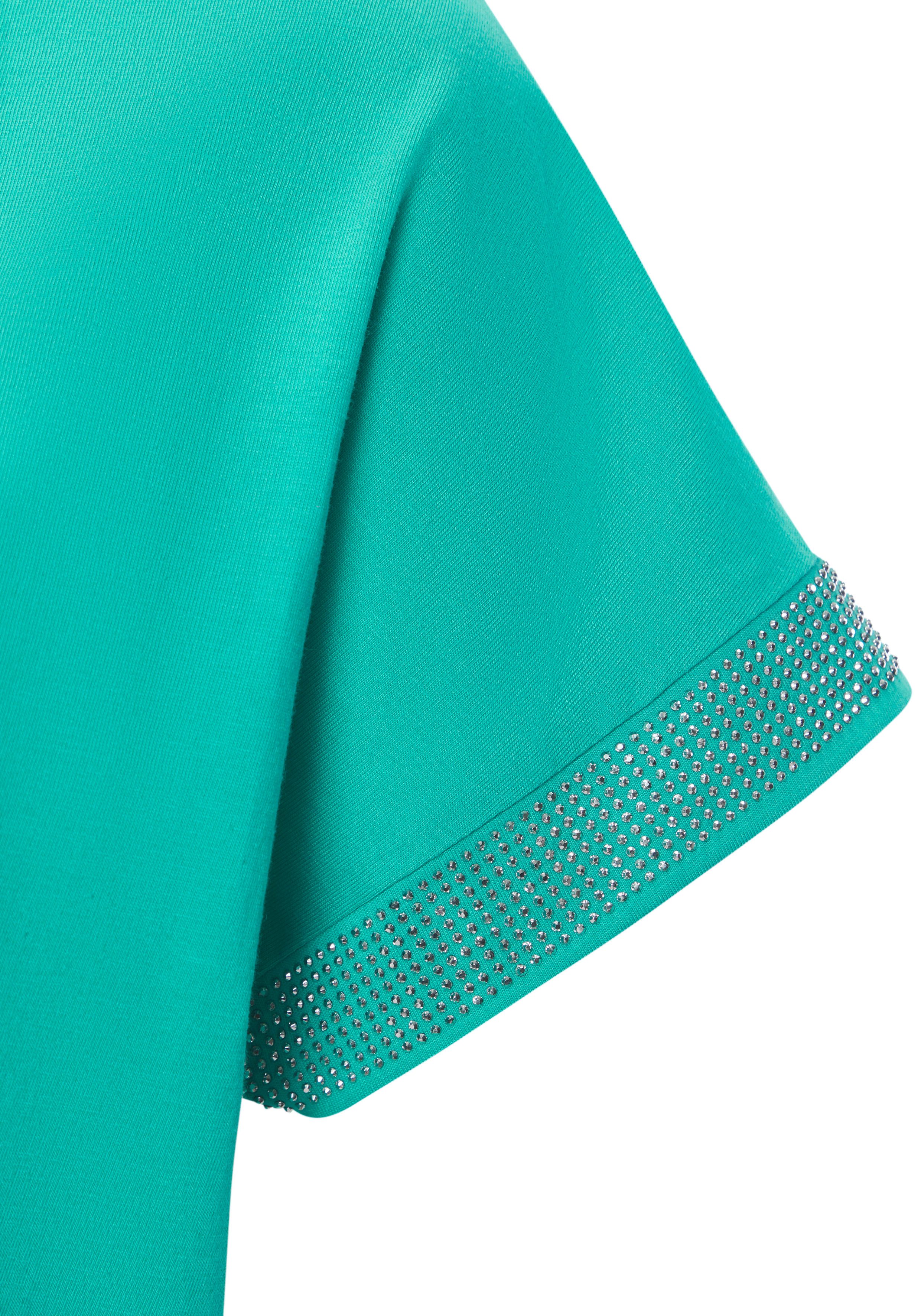 LASCANA Kurzarmshirt mit glitzernem Strass-Design am Arm aus Baumwoll-Qualität – Bild 5 von 5