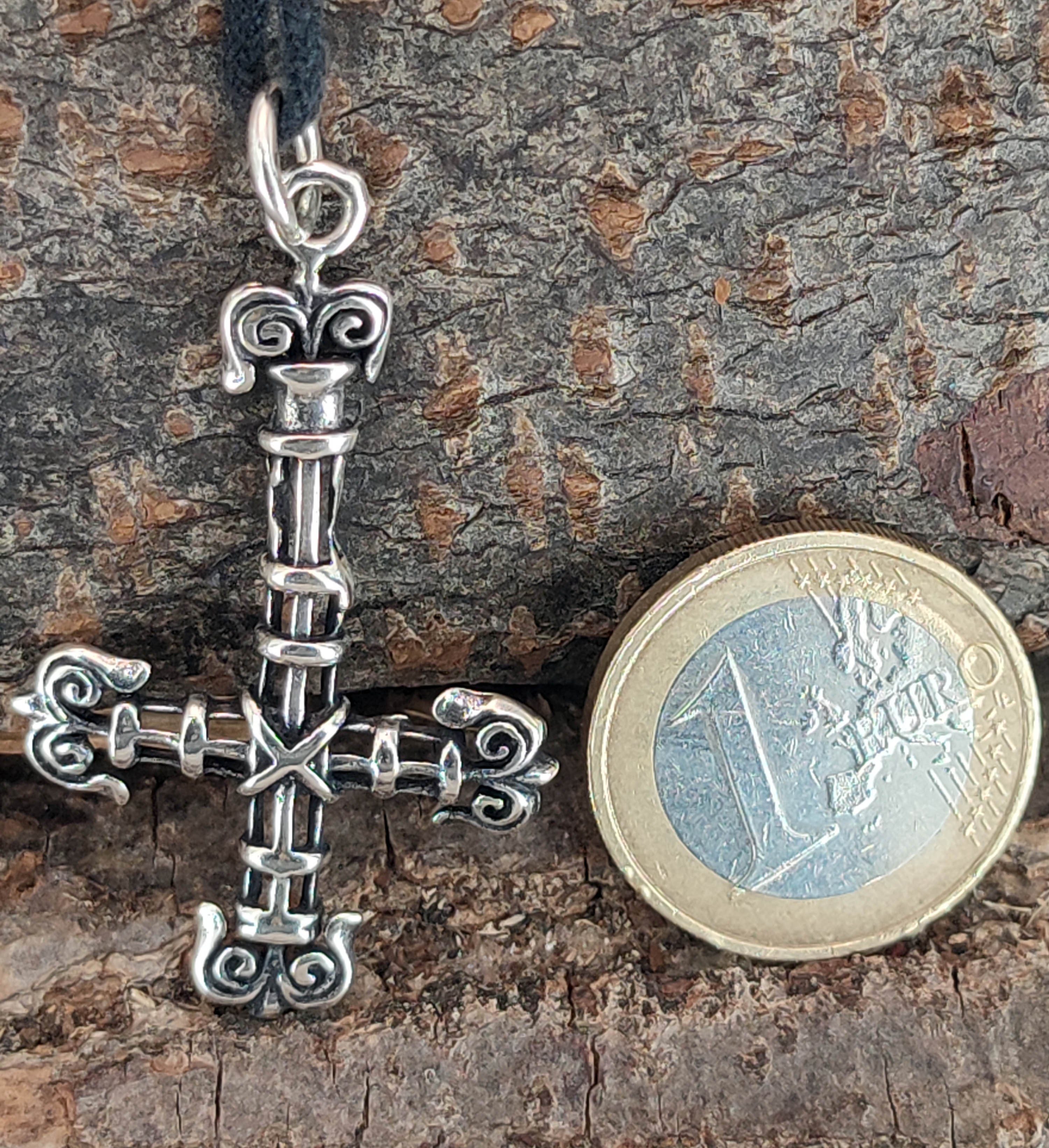 Kiss of Leather Kettenanhänger umgedrehtes Kreuz Satan Teufel 925 Silber Sterling umgekehrtes