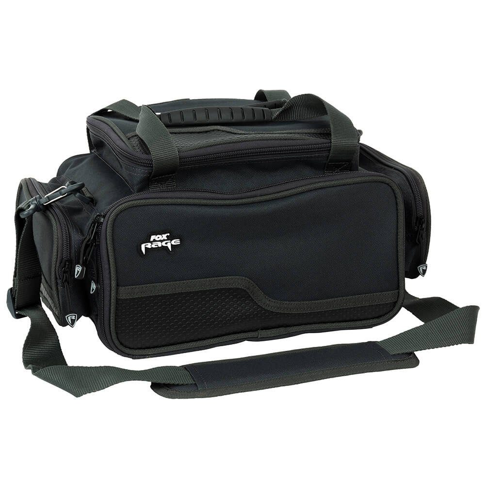 Fox Rage Angelrucksack Fox Rage Lure & Tackle Bag Umhängetasche mit 4 Boxen schwarz (Wasserdichtes Basismaterial), Voll beladen mit Tackleboxen, Hervorragendes Preis-Leistungs-Verhältnis, Strapazierfähiges Material, Robuste Reißverschlüsse, Hochleistungsclips zur Befestigung des Hauptgurts, Ergonomische Tragegriffe, Wasserdichter Boden