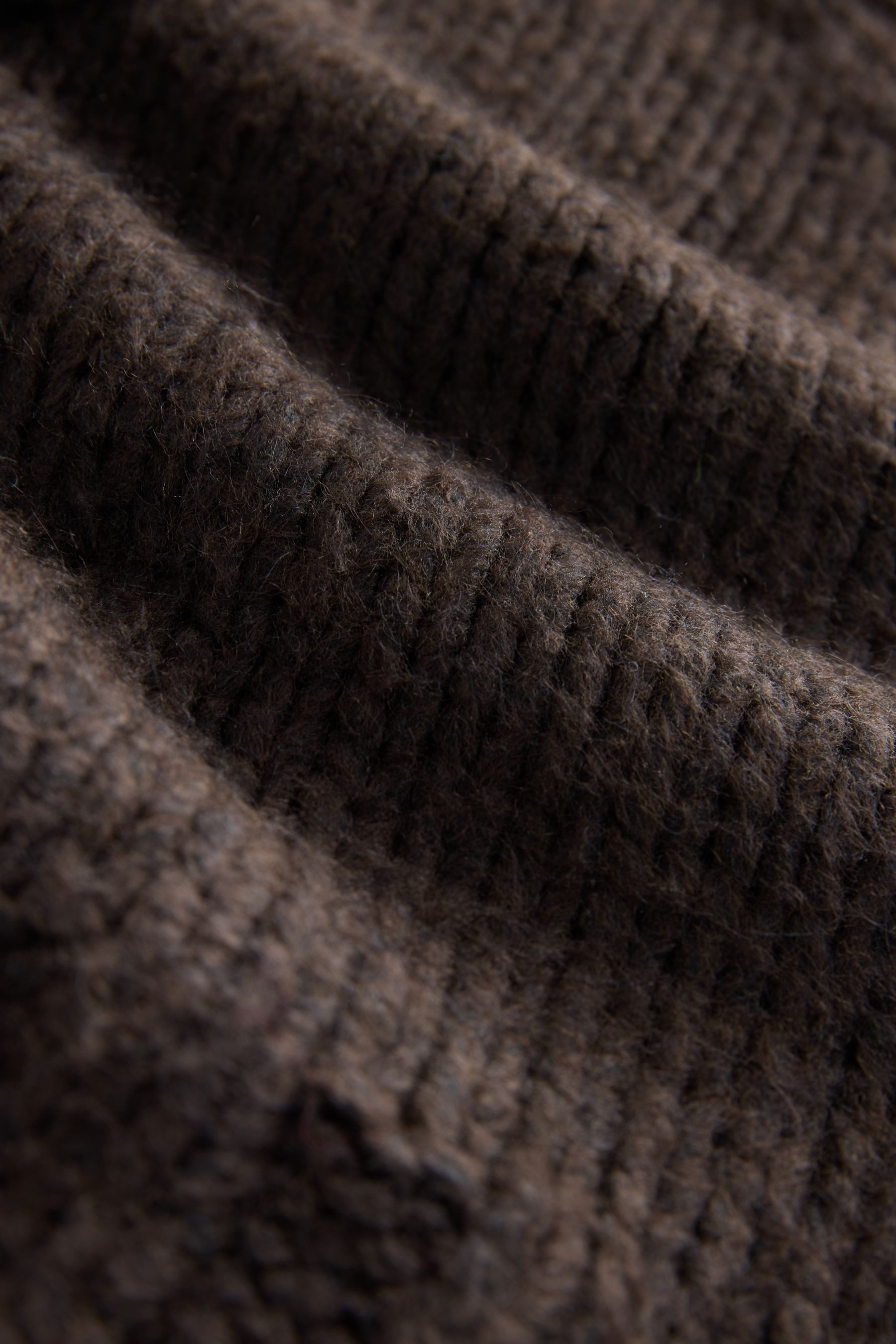 Next Strickpullover Grobstrickpullover mit Stehkragen und Wollanteil (1-tlg)