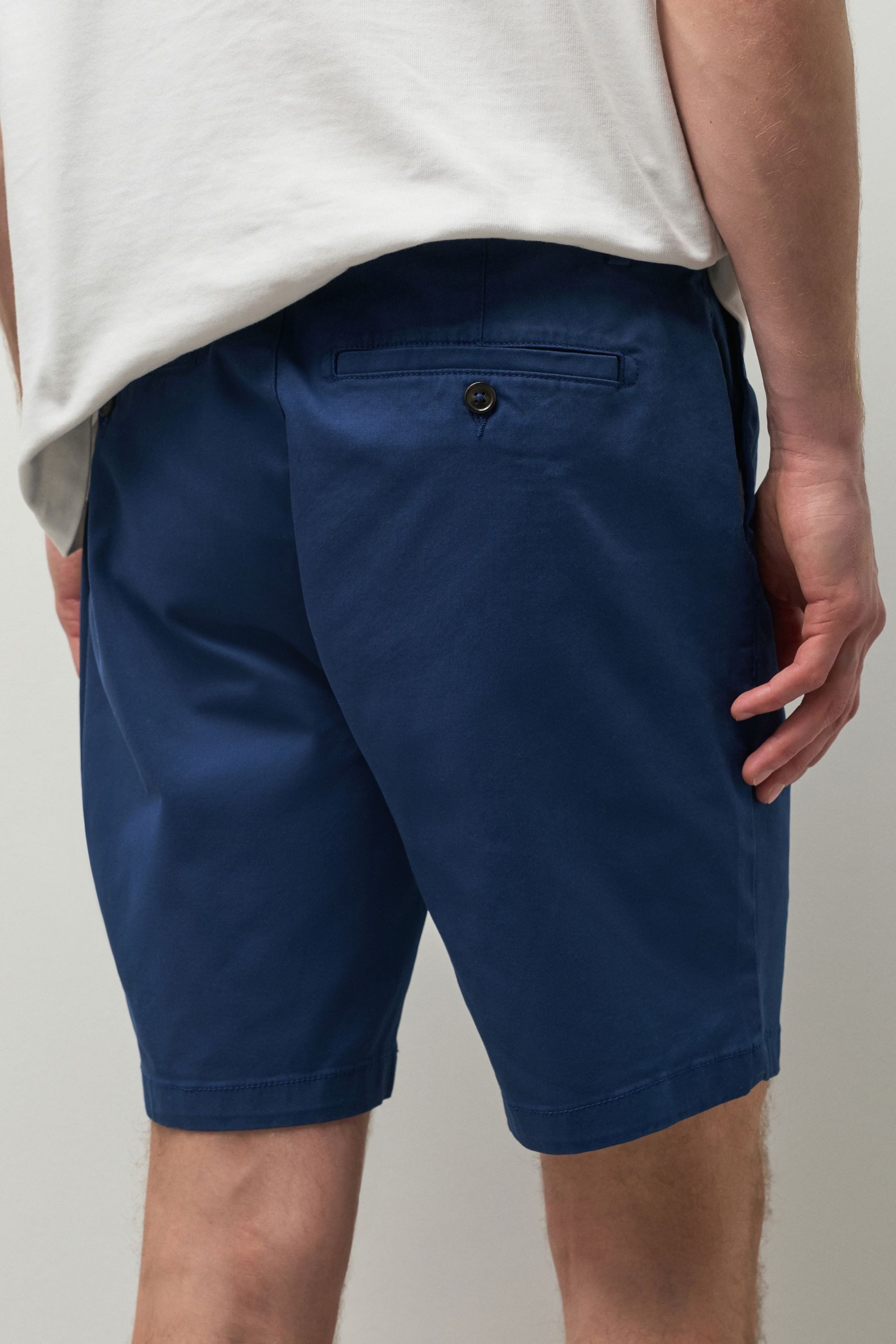 Next Shorts Slim Fit Stretch-Chinoshorts (1-tlg)