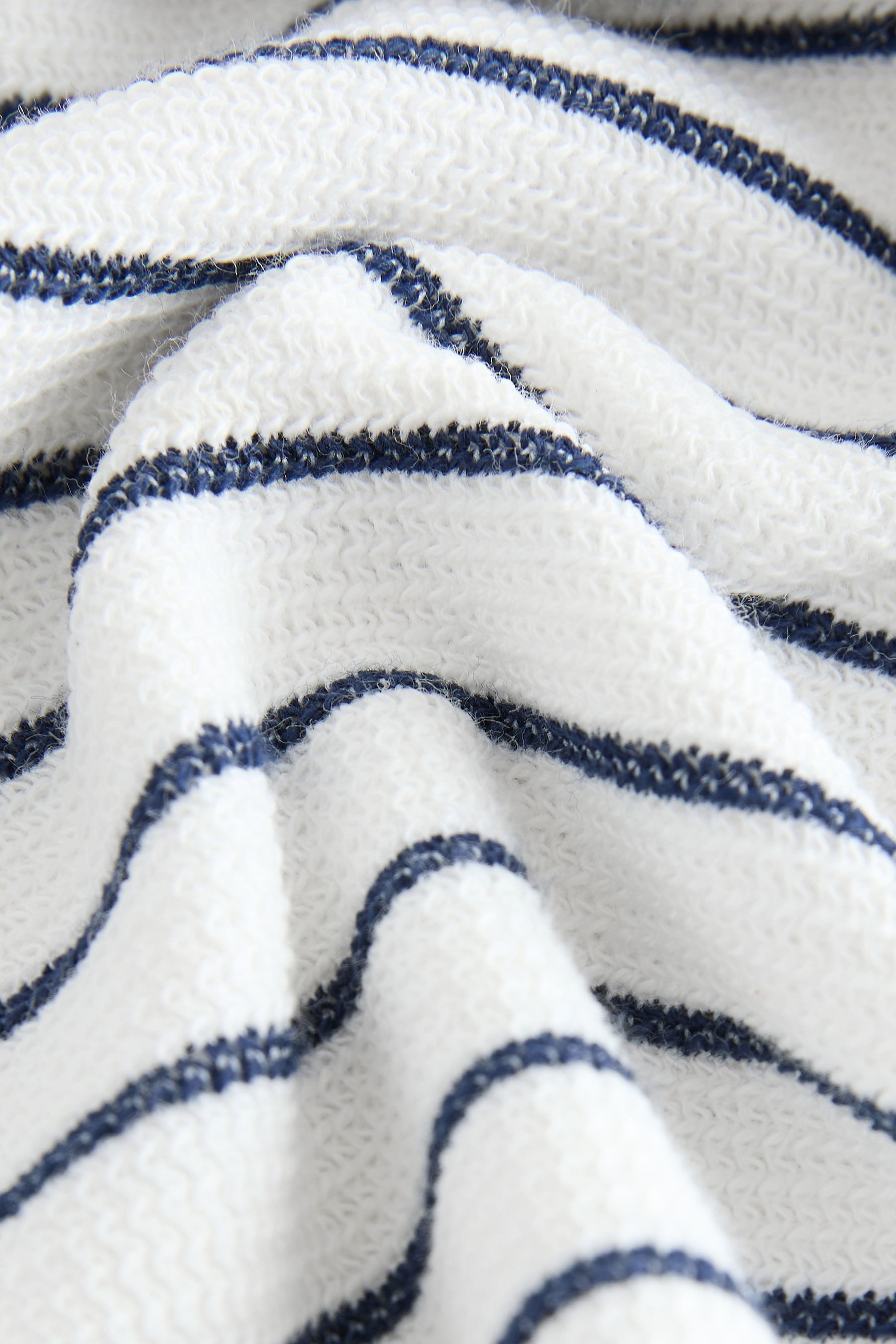 Next Shirt & Shorts Kurzarm-Polohemd mit Reißverschluss und Shorts (2-tlg)