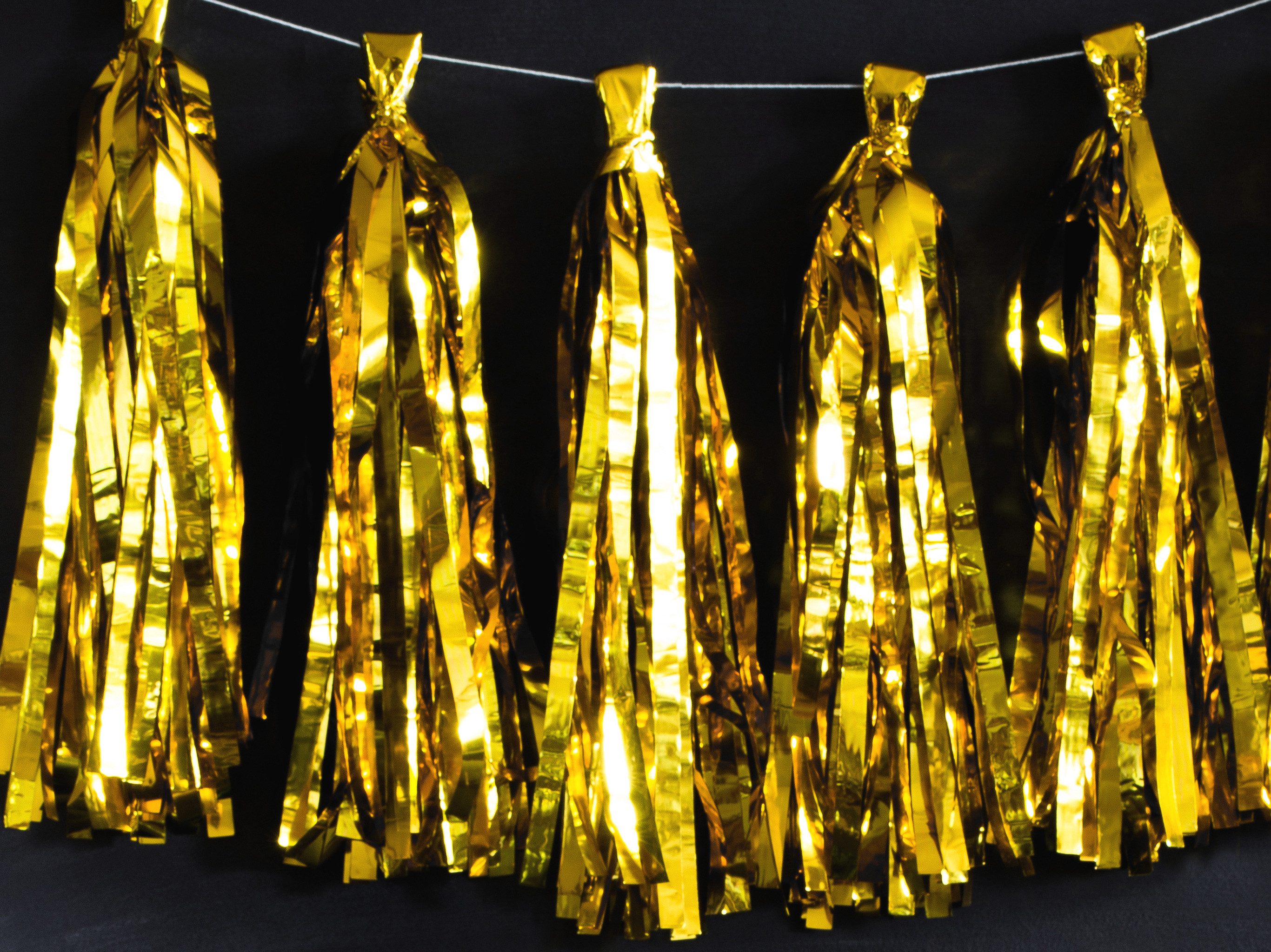 partydeco Hängedekoration, Girlande mit Quasten 30x150cm Gold