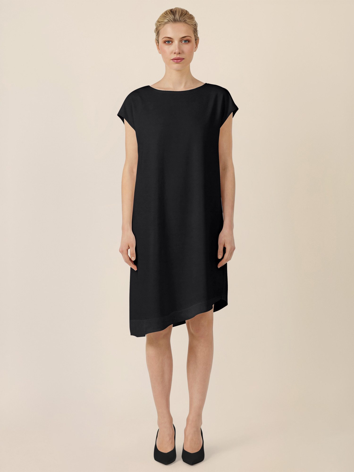 Apart Brautkleid mit asymmetrischem Saum günstig online kaufen