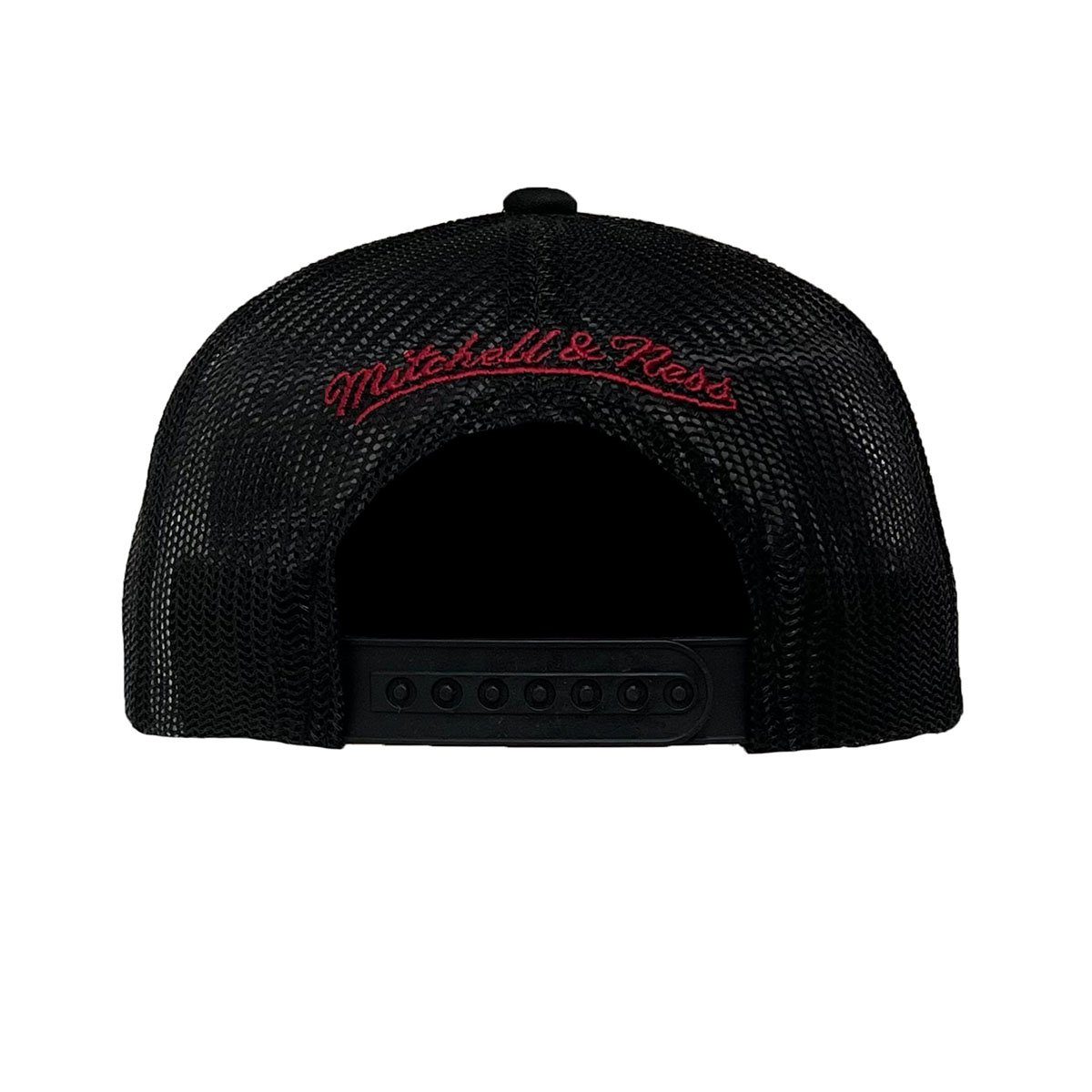 Mitchell & Billboard Bulls Chicago Trucker Cap Ness