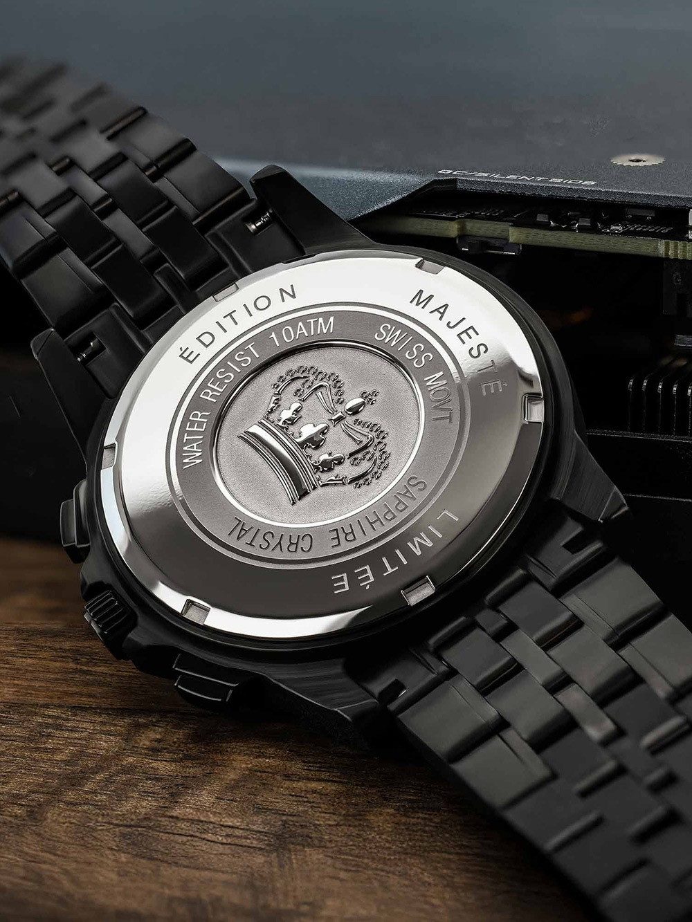 LOUIS XVI Quarzuhr Louis XVI LXVI1181 Herrenuhr Majesté Frosted Iced Out Chronograph 43m Louis XVI LXVI1181 Herrenuhr Majesté Frosted Iced Out Chronograph 43mm 10ATM