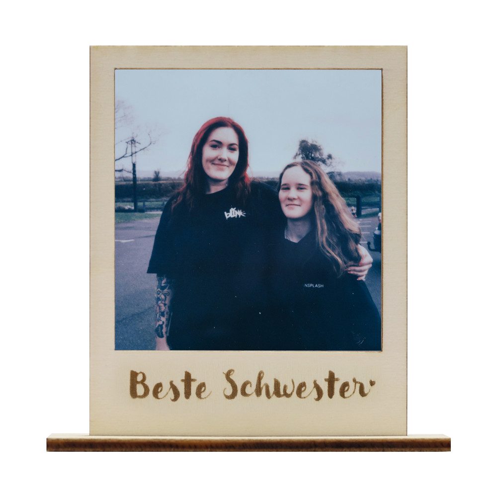 WANDStyle Bilderrahmen für Polaroid, aus Holz mit Gravur "Beste Schwester", ideale Sofortbild-Rahmung