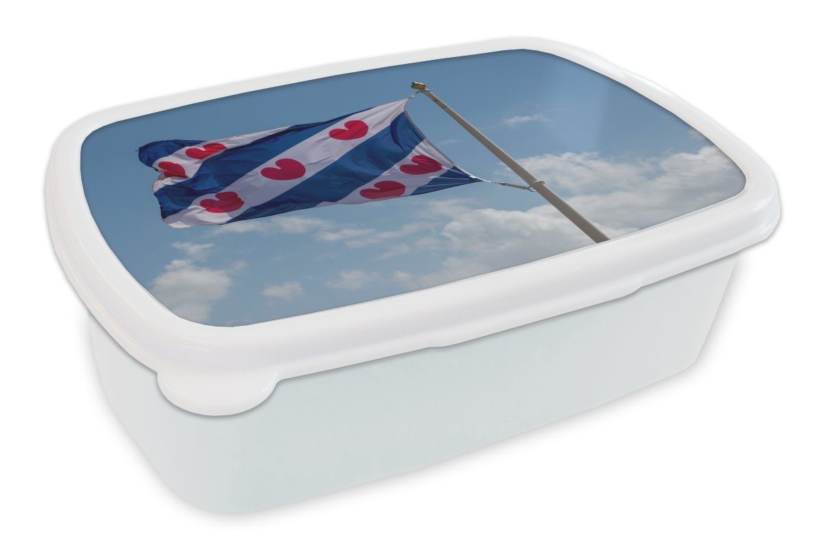 MuchoWow Lunchbox Friesland - Friesische Flagge - Himmel, Kunststoff, (2-tlg), Brotbox für Kinder und Erwachsene, Brotdose, für Jungs und Mädchen weiß