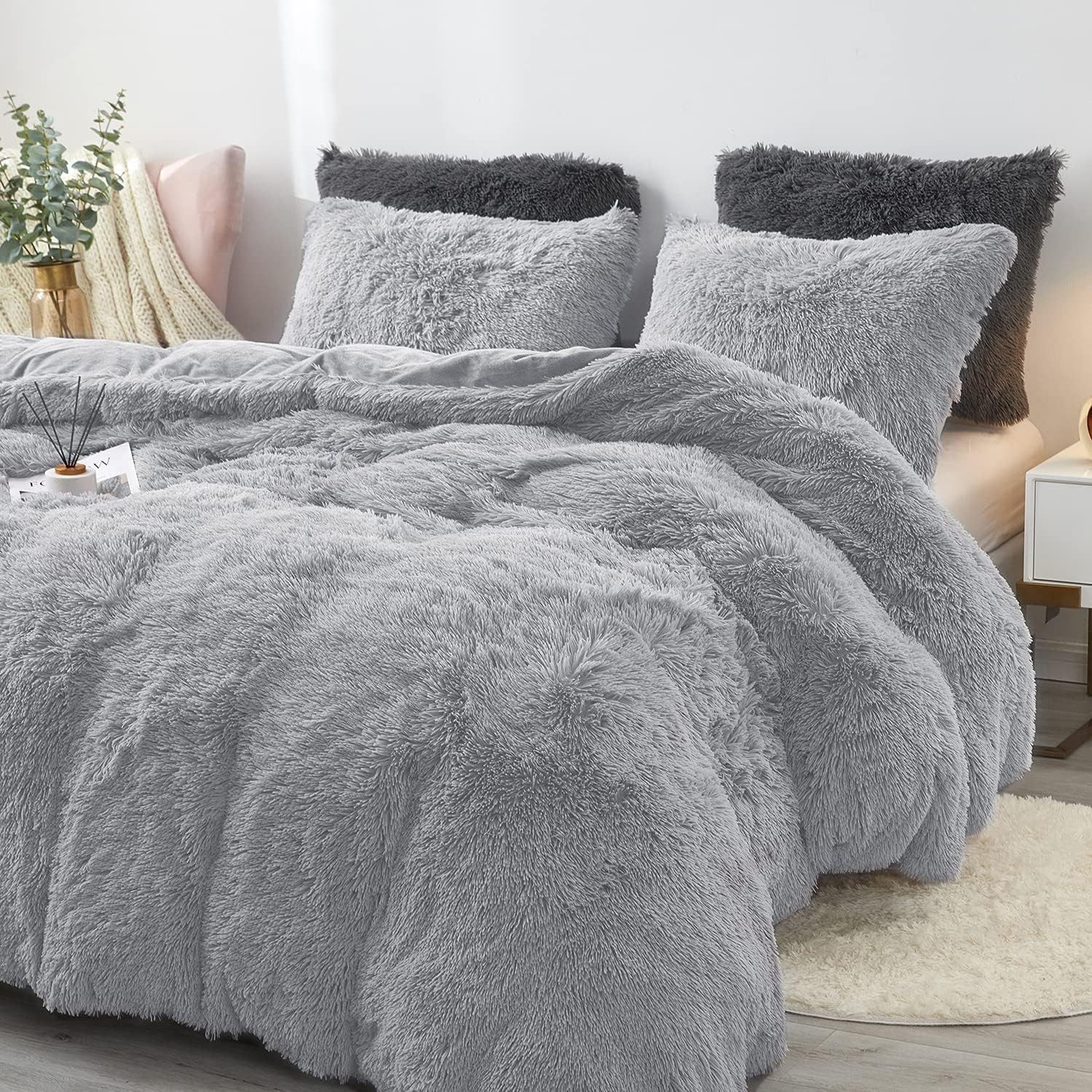 ibettertec Bettwäsche Plüsch Bettwäsche 135x200cm,200x200cm,Extra flauschige Felloptik, Flanell Biber Bettbezug mit Kissenbezug 80x80cm und Reißverschluss – Bild 4 von 5