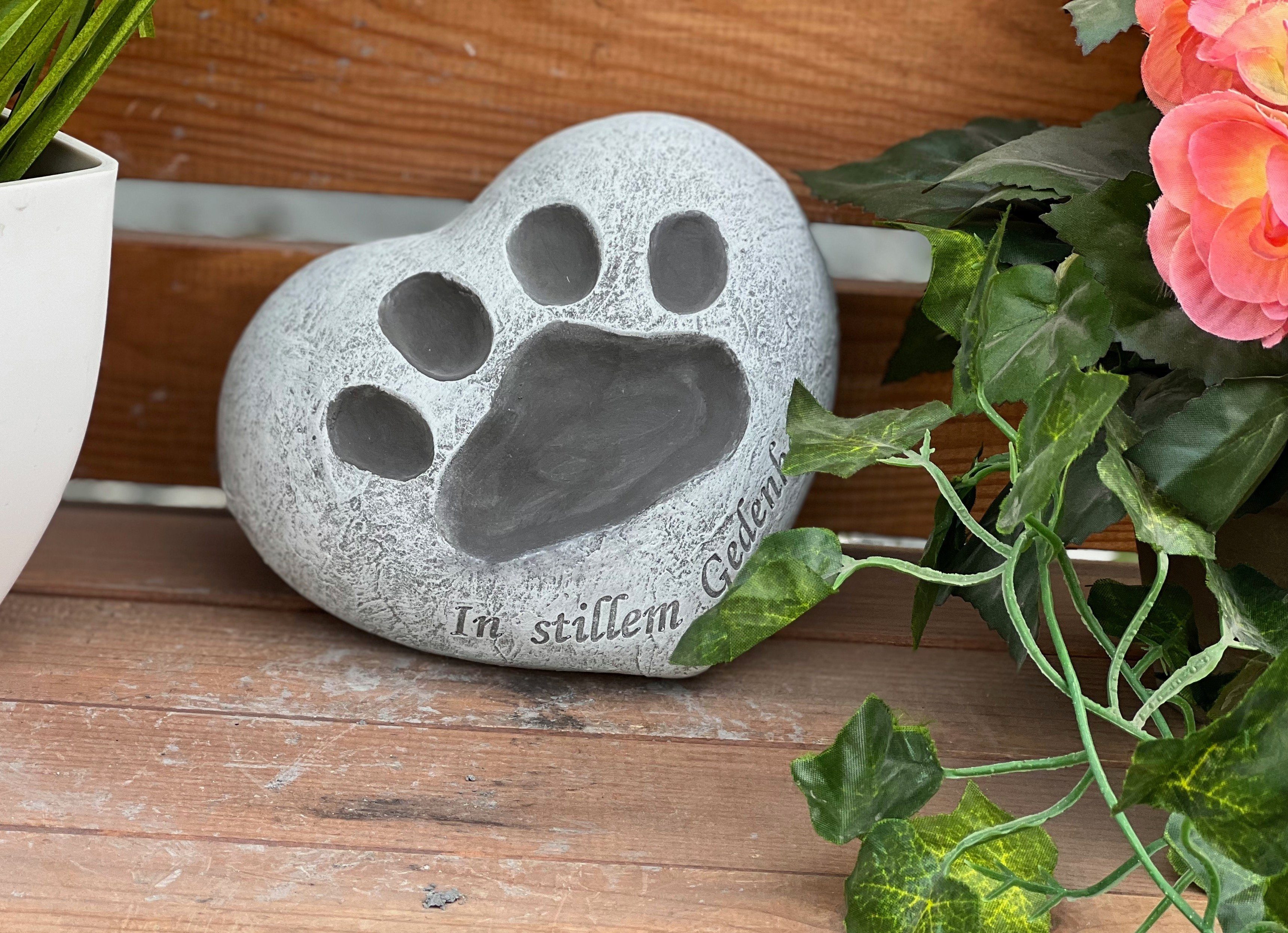 Stone and Style Gartenfigur Steinfigur Tiergrabschmuck Herz mit Pfote " In günstig online kaufen
