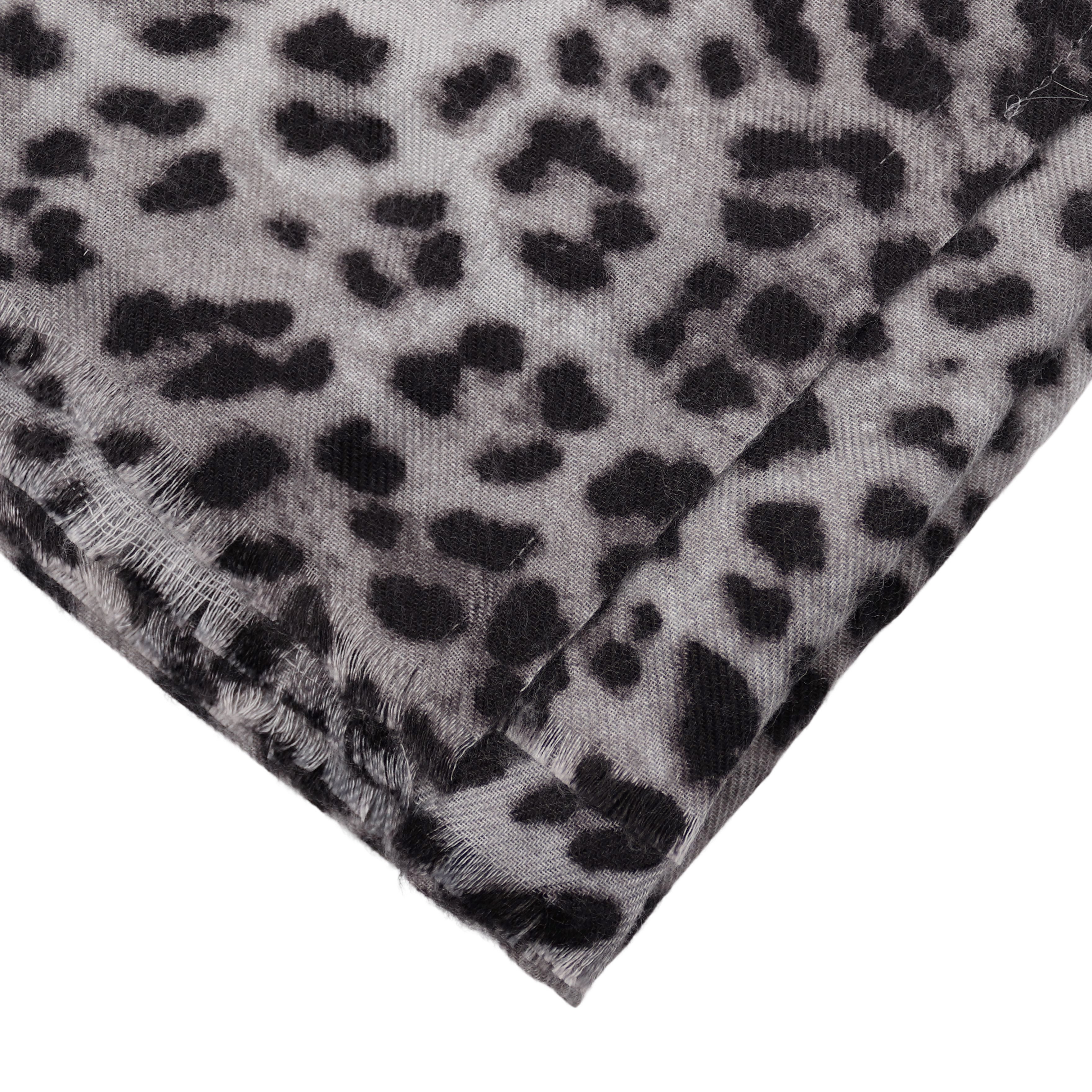 MIRROSI Modeschal weicher und warmer Schal Leo Leopard mit Fransen, 90x180cm, Paisley Muster Damen Halstuch ideal für Herbst und Winter – Bild 3 von 3