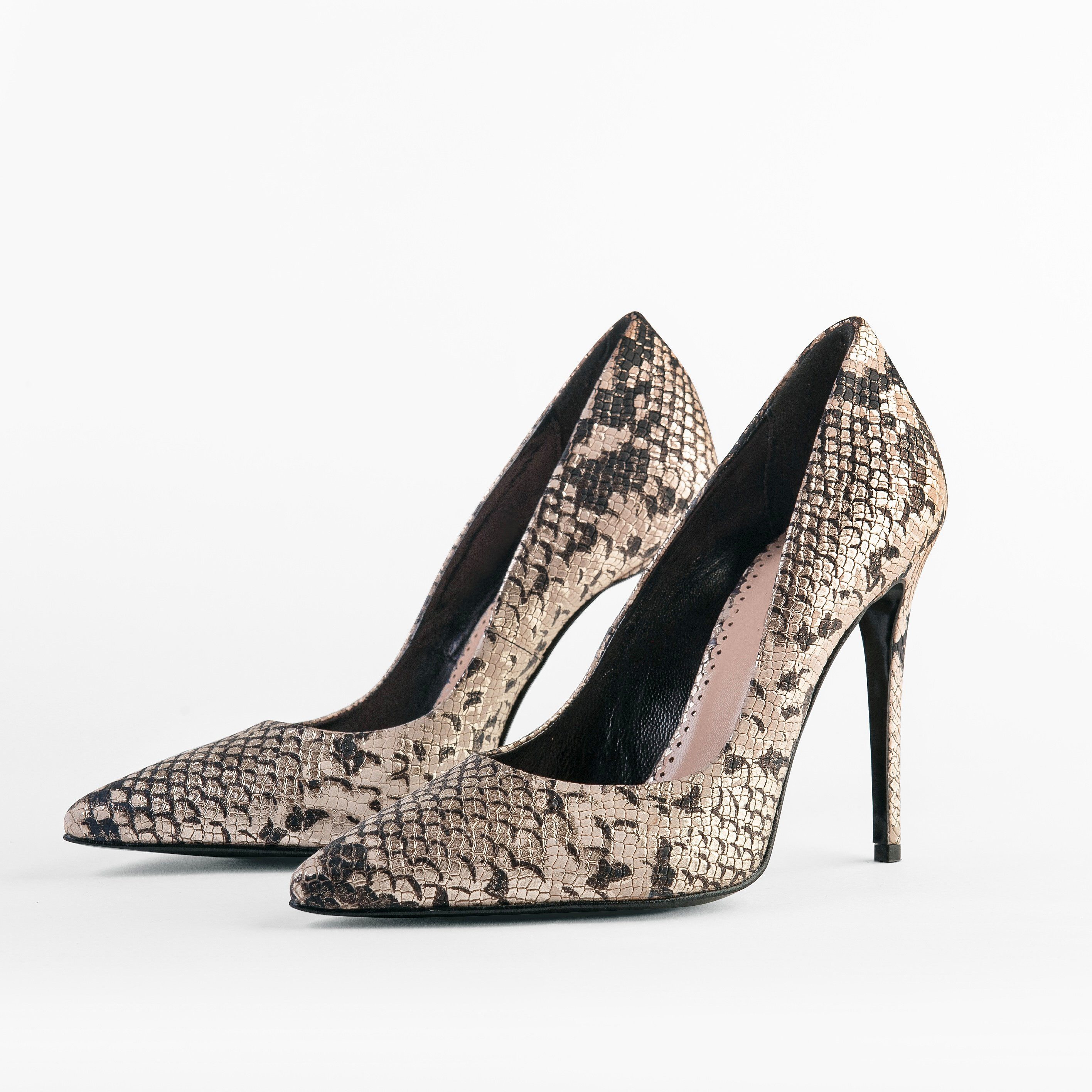 GosiaK. "Charlie" High-Heel-Pumps aus echtem Leder