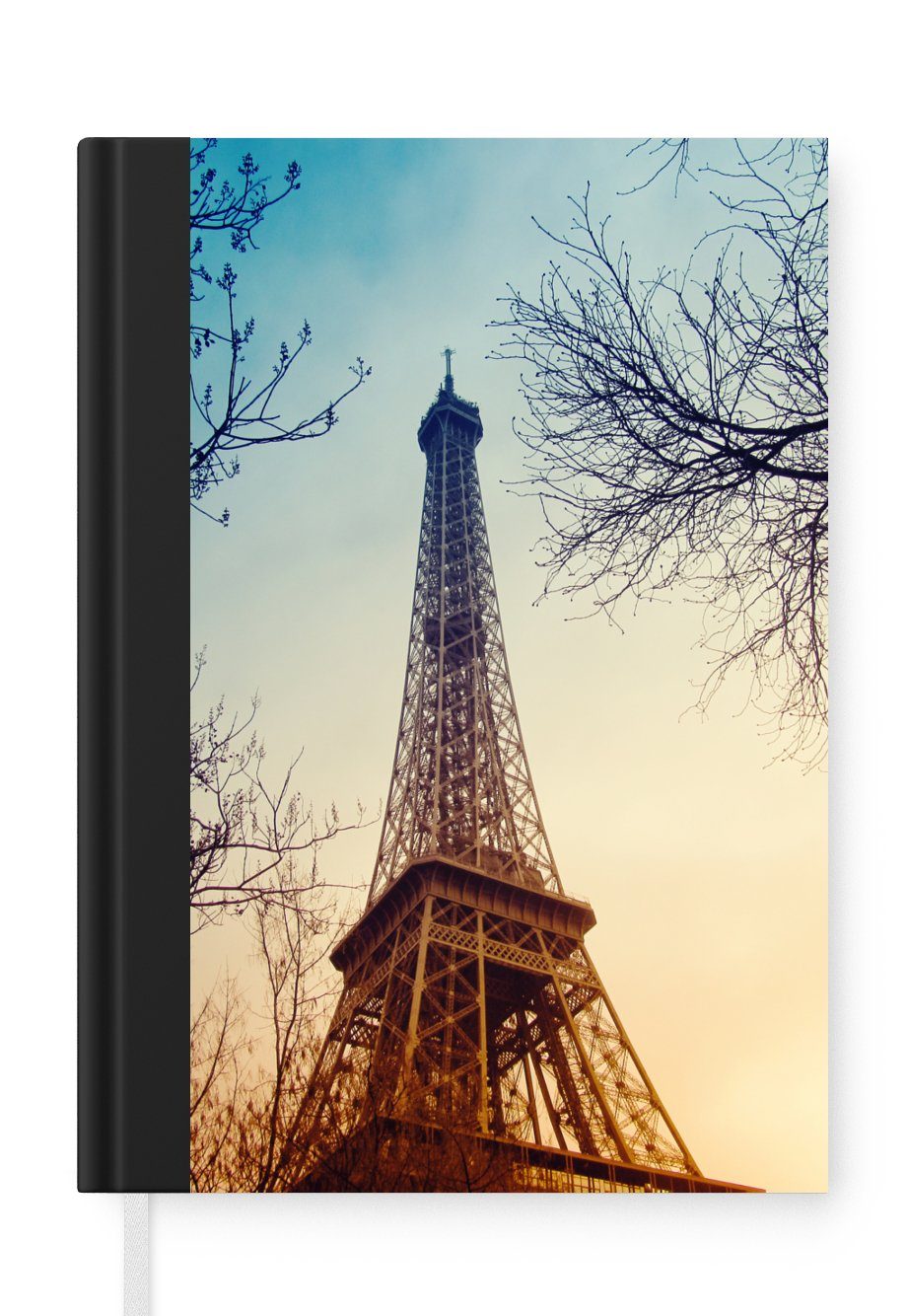 MuchoWow Notizbuch Der Eiffelturm in Kombination mit kahlen Herbstzweigen und einer tief, Journal, Merkzettel, Tagebuch, Notizheft, A5, 98 Seiten, Haushaltsbuch