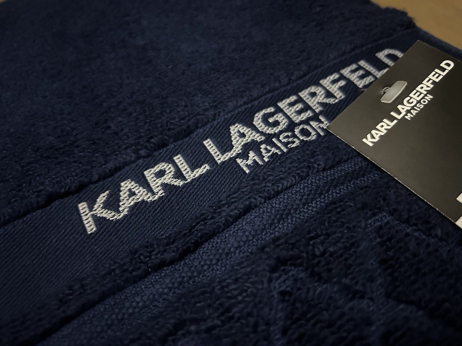 KARL LAGERFELD Badetuch Maison Badetuch Duschtuch 100x150cm Saunatuch Stran günstig online kaufen