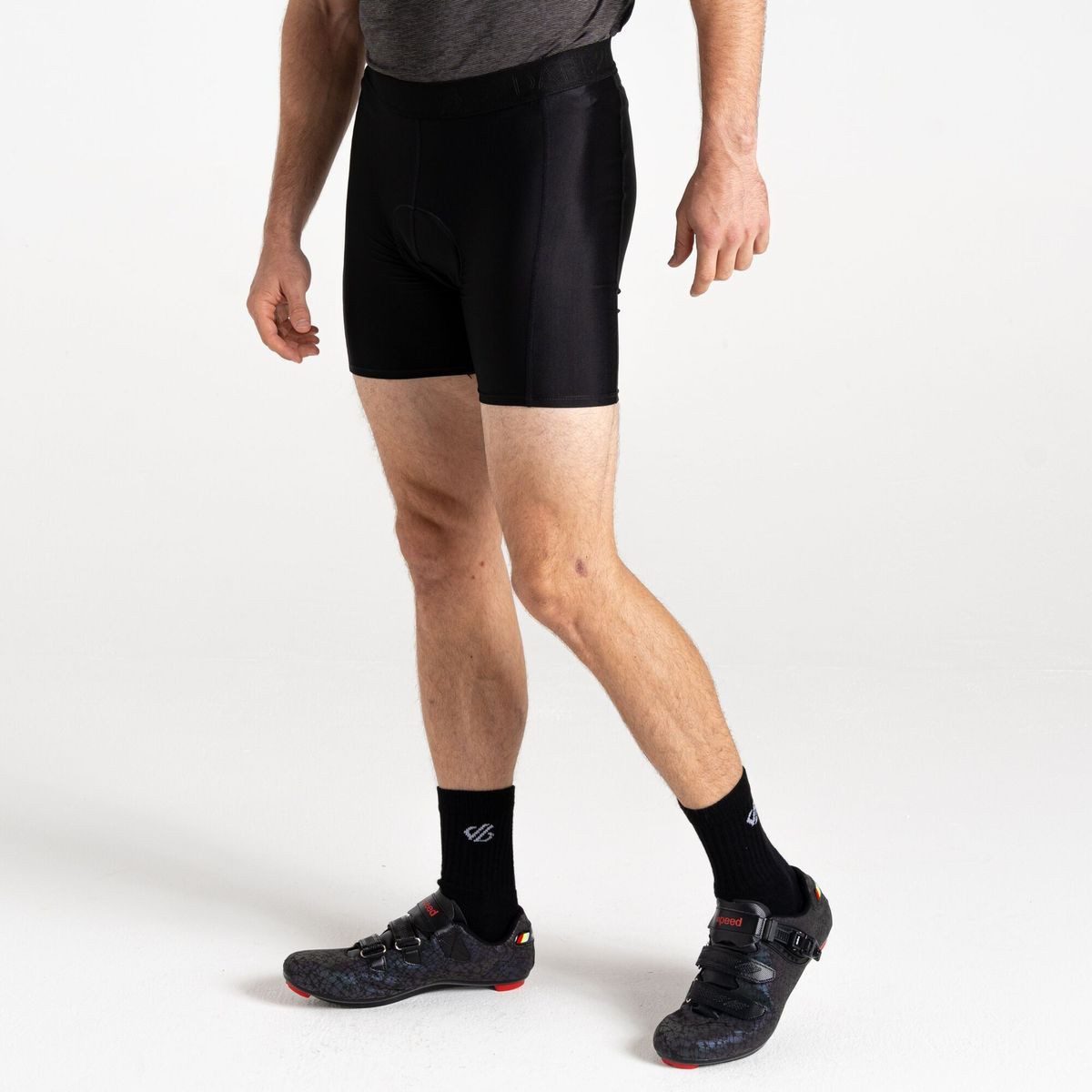 Dare2b Fahrradhose Cyclical Short Maximaler Komfort und Frische beim Radfahren mit schnelltrocknenden