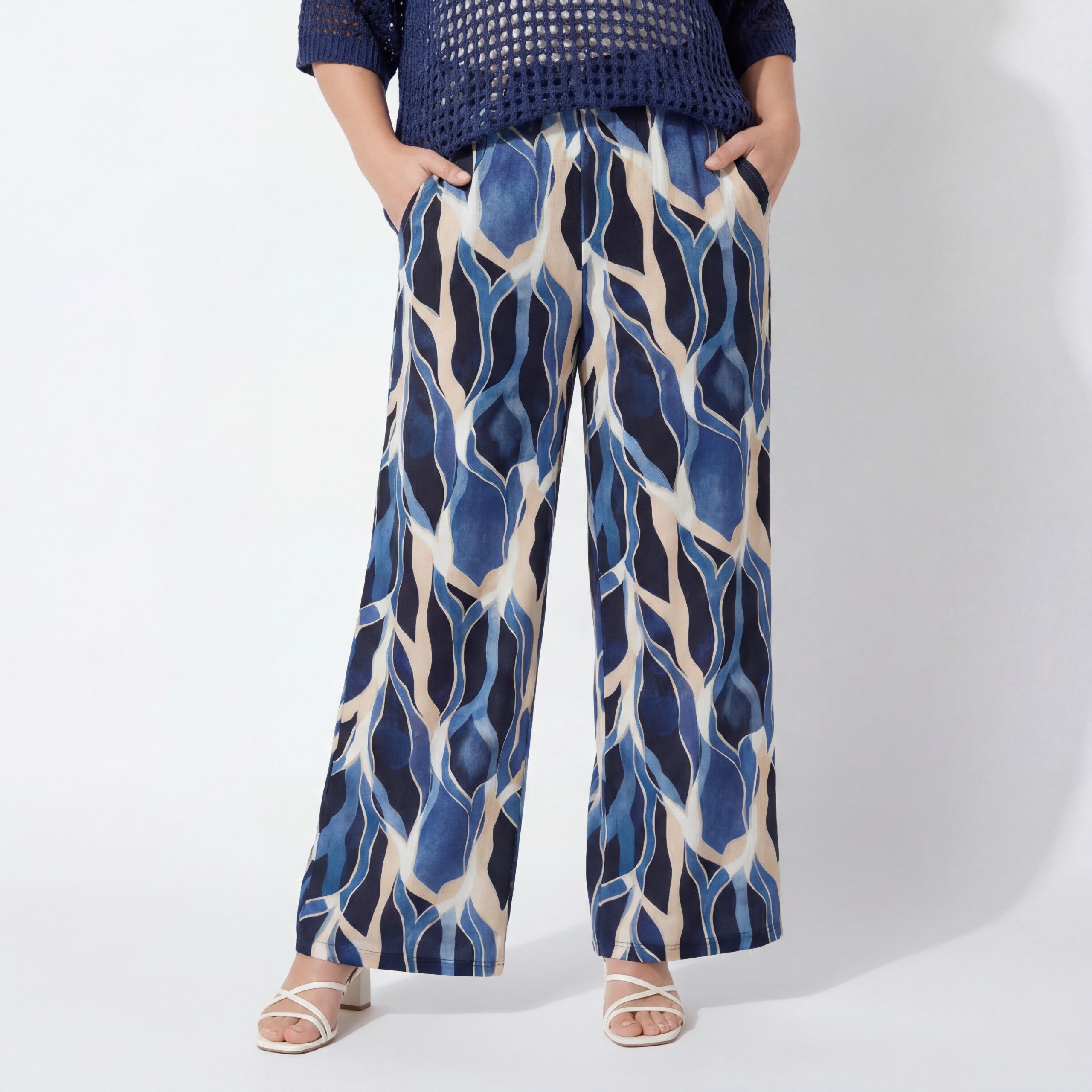 Palazzohose Damen Sommerhose Allover Print Blau Strandhose Taschen Schlupfhose