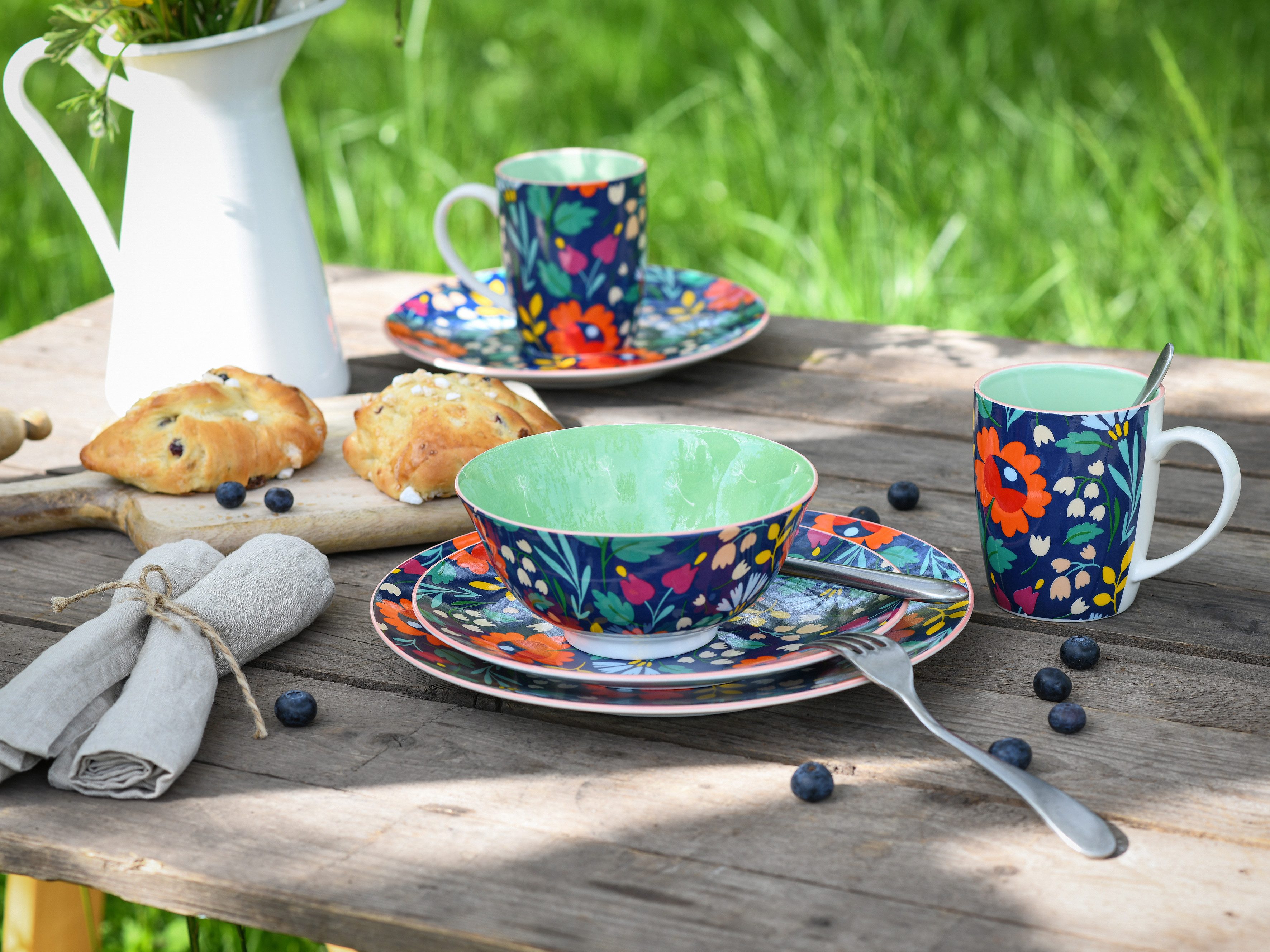 CreaTable Teller-Set Folklore Blau, Teller Set 12-tlg (12-tlg), 4 Personen, Steinzeug, Blumenmotive