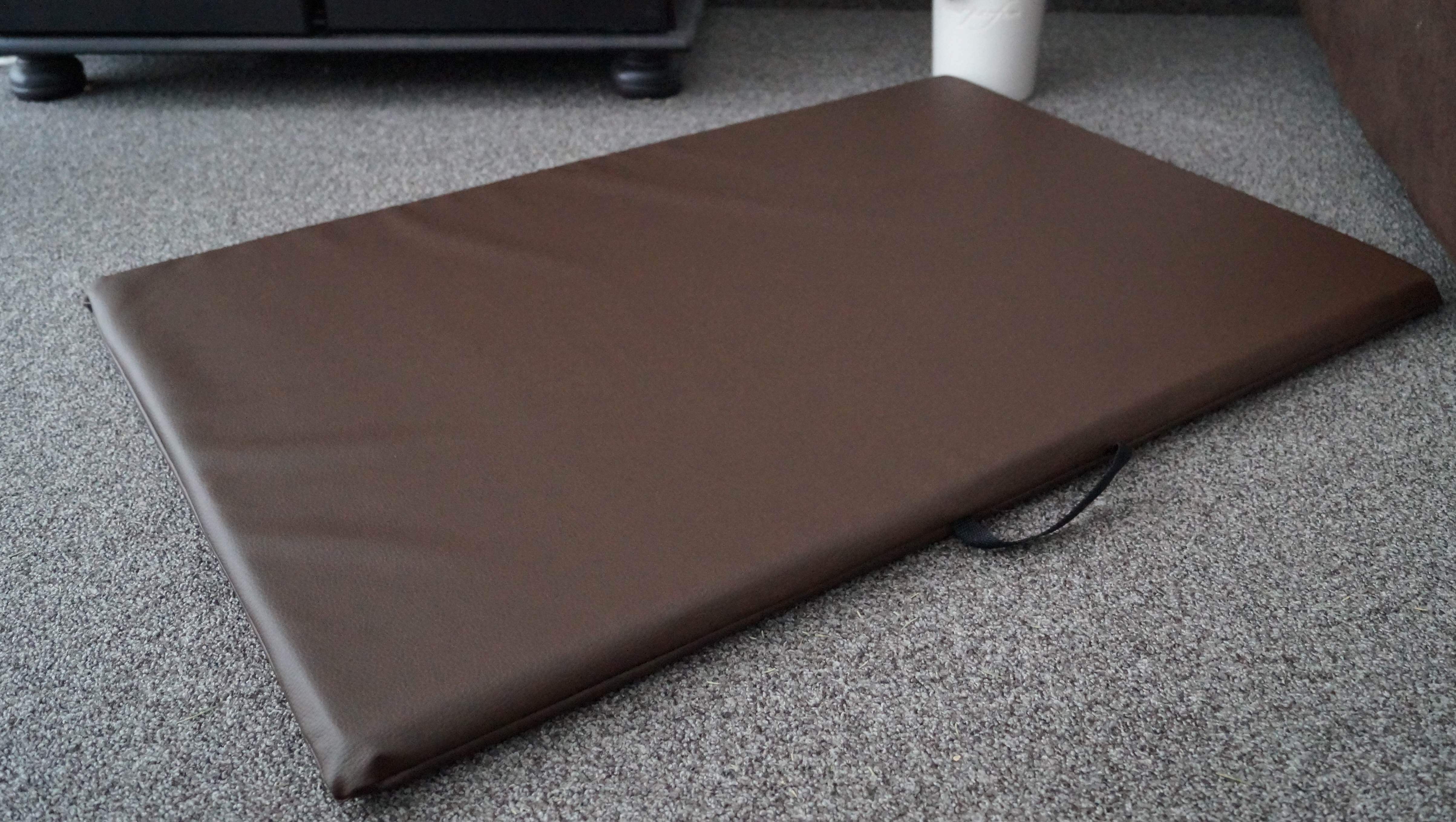 Hundebettenmanufaktur Hundematte Hundematratze beidseitig Kunstleder Schaum günstig online kaufen