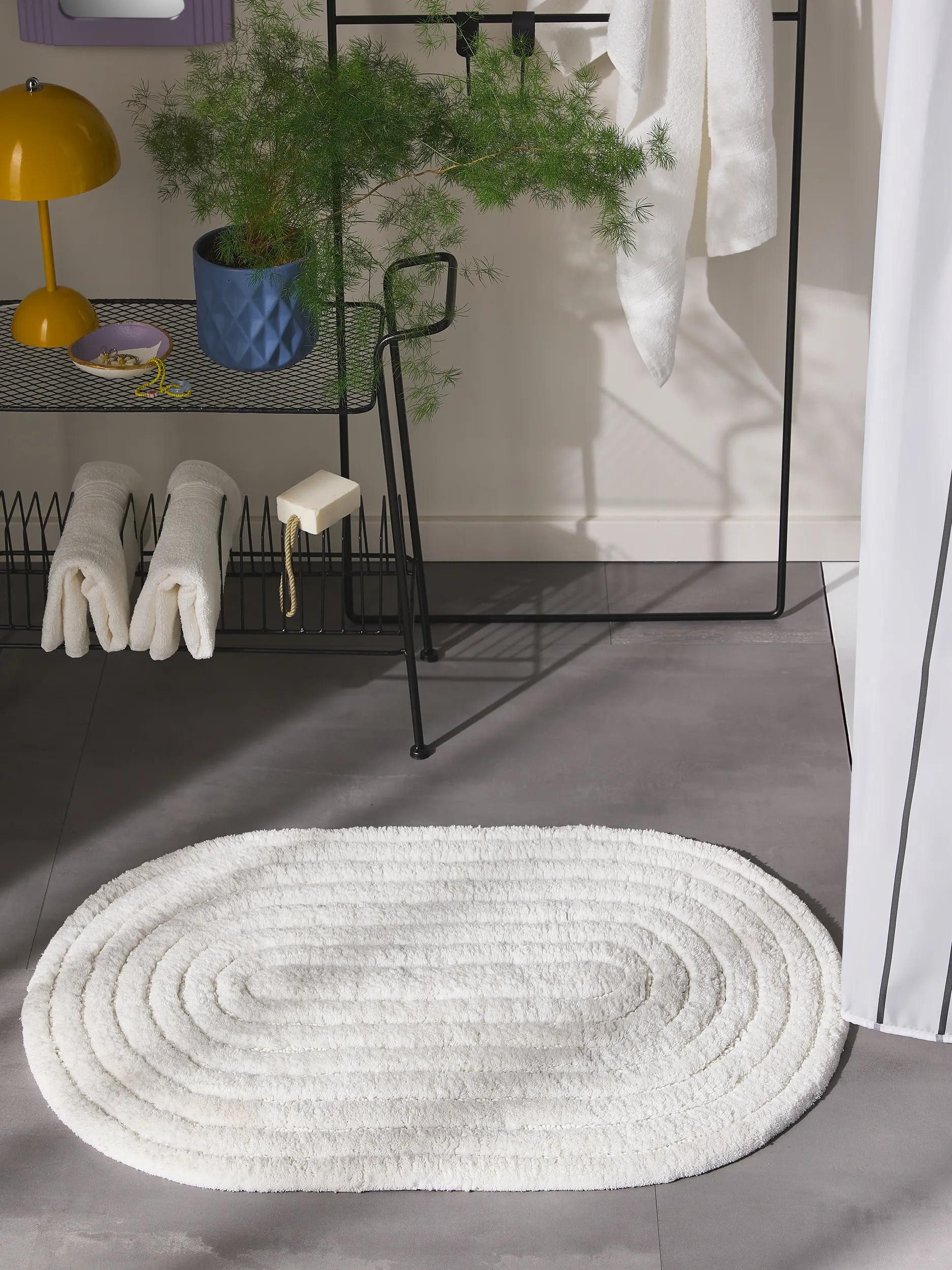 benuta Badematte Nia, Höhe 11 mm, Baumwolle, oval, 100% Baumwolle, handgeknüpft, Geometrisch, Contemporary, Badezimmer