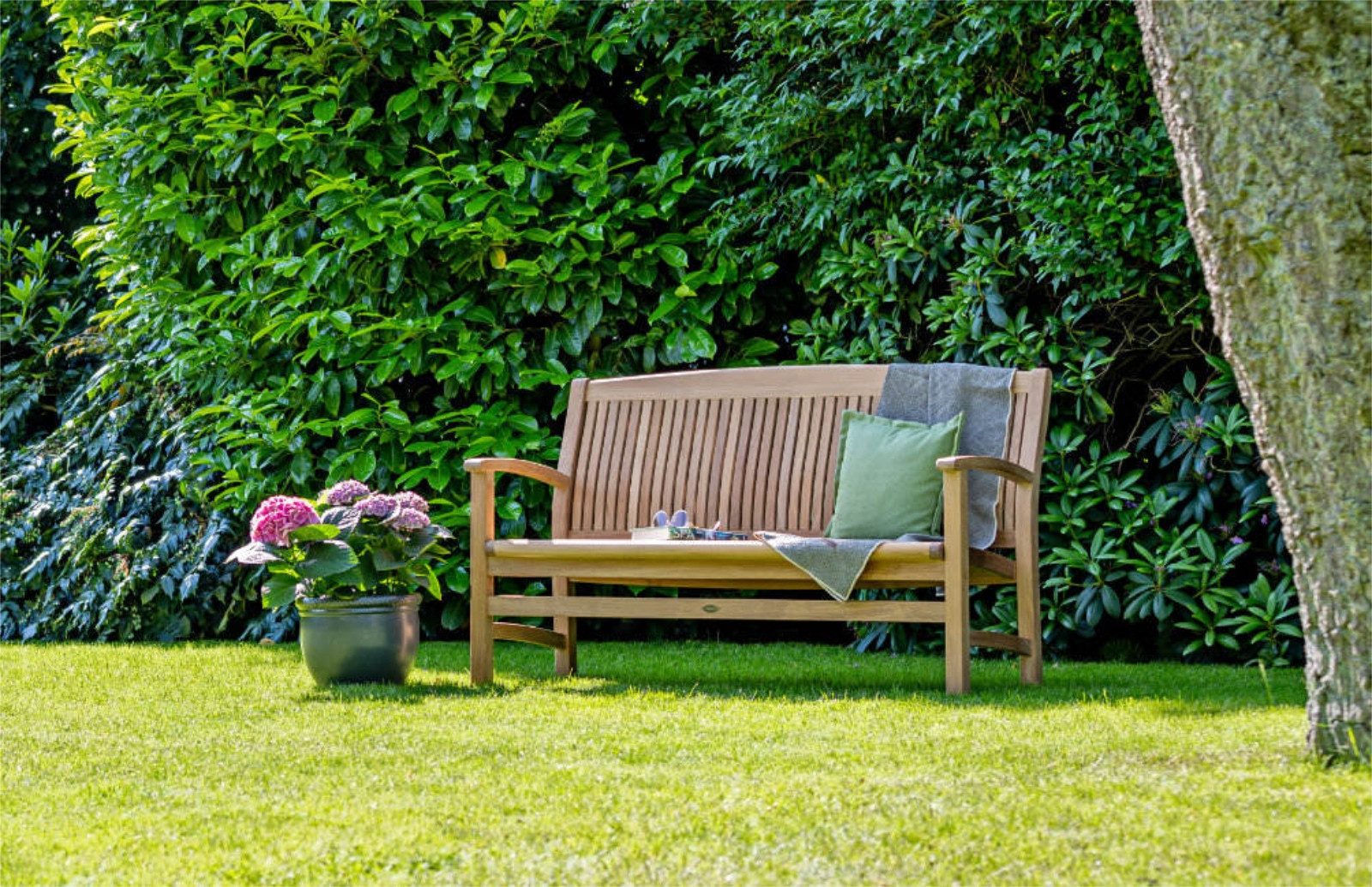 Kai Wiechmann Gartenbank Premium Teakholzbank als wetterfeste Teak Gartensitzbank, nachhaltige und unbehandelte Teakbank