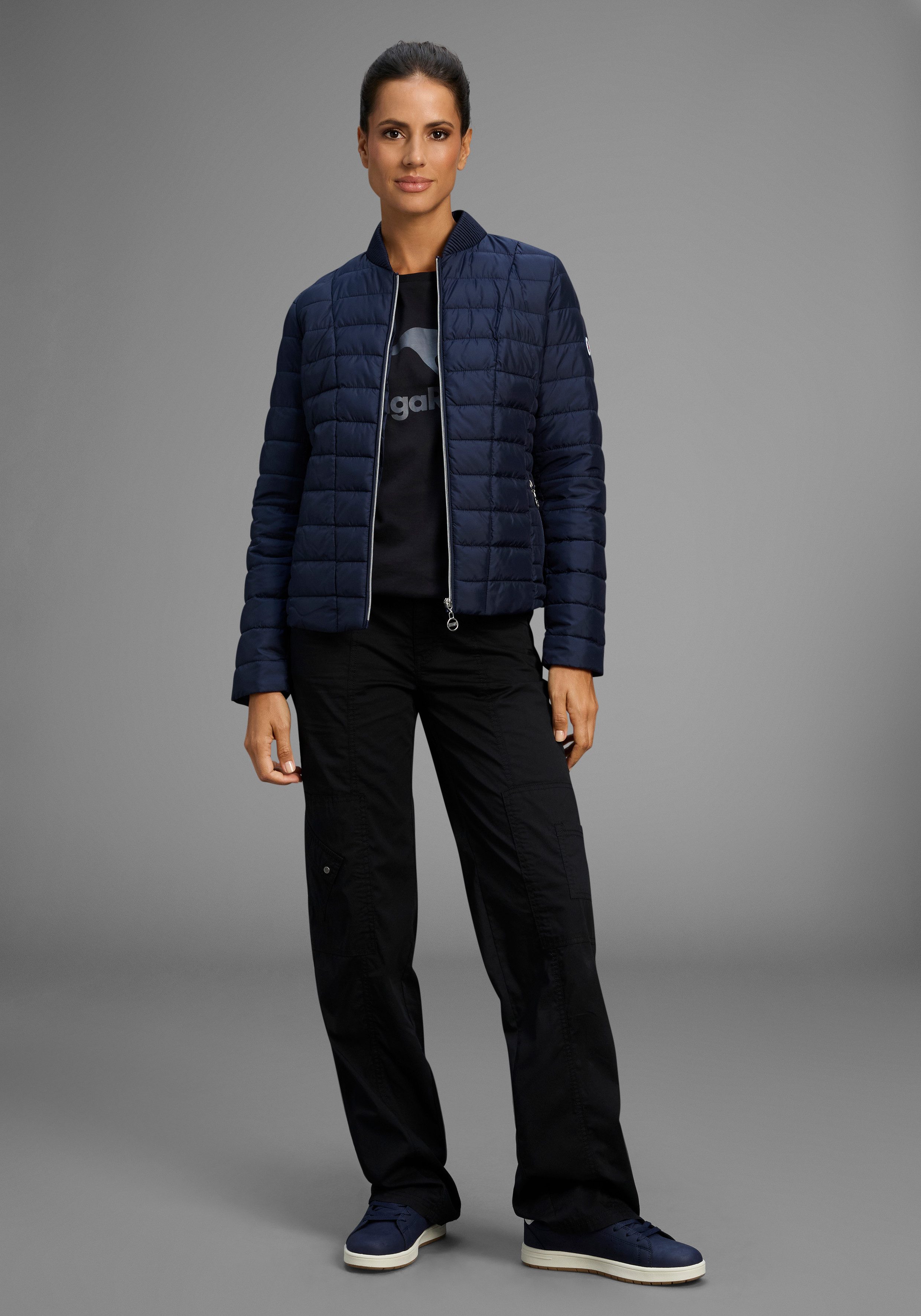 KangaROOS Steppjacke Übergangsjacke, figurbetonter Schnitt, hüftlange Passform