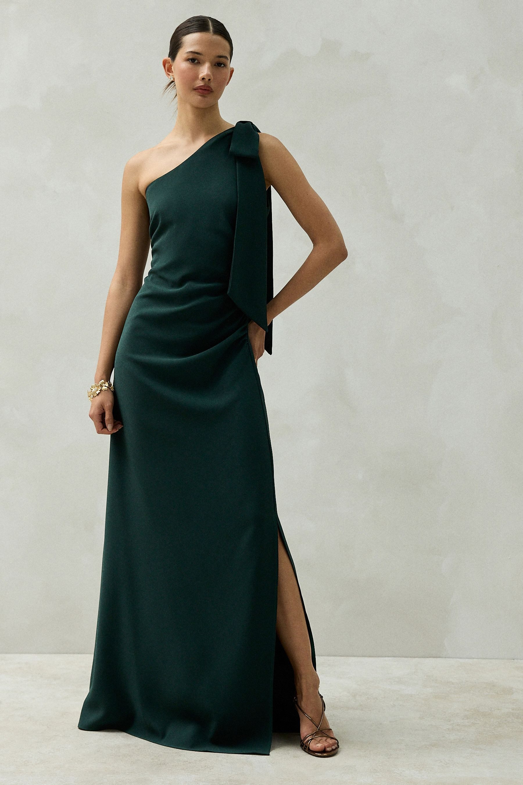 Next One-Shoulder-Kleid Brautjungfern-Maxikleid, Schleife, Kurzgröße (1-tlg)