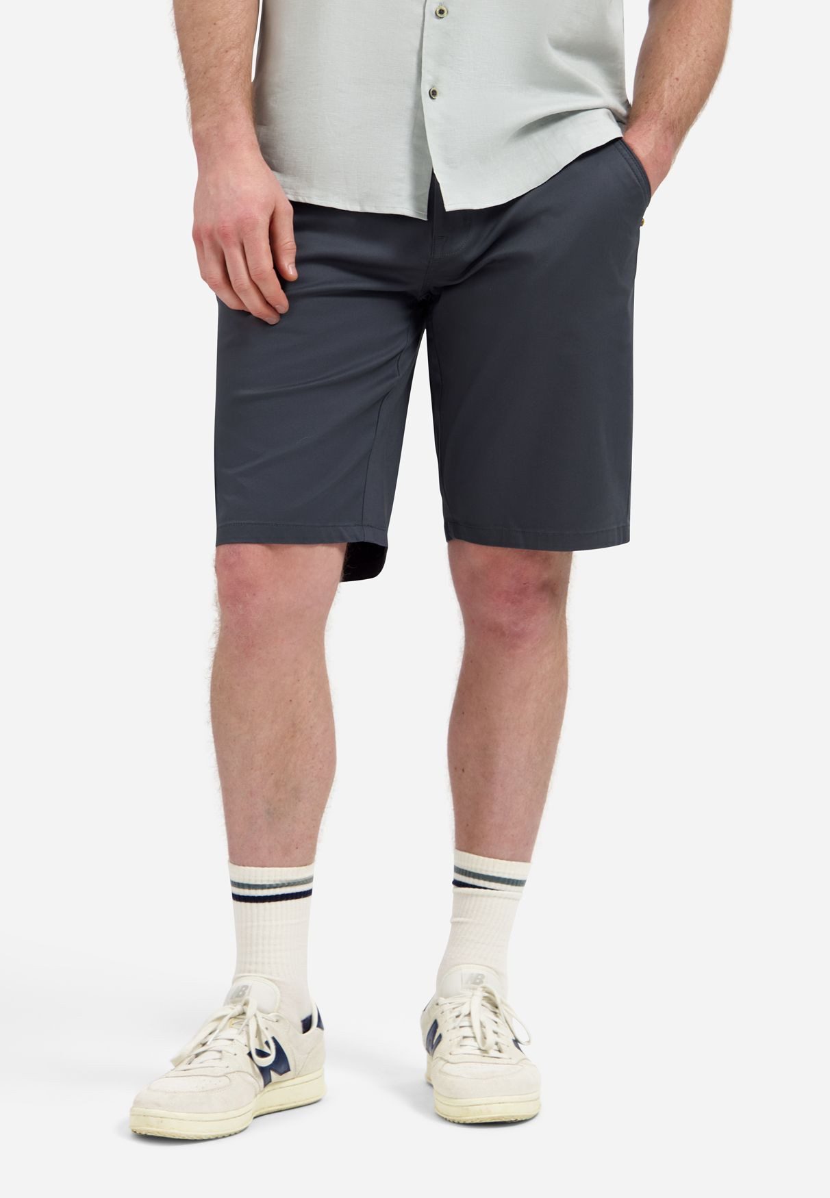 NO EXCESS Shorts
