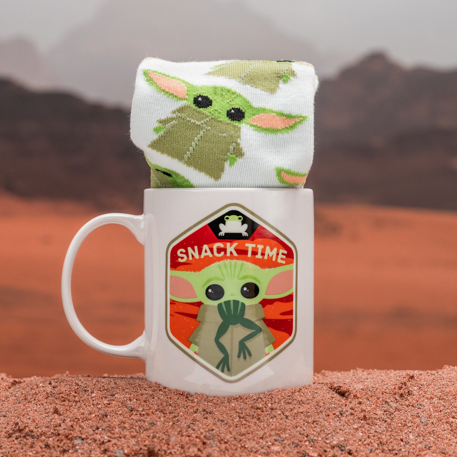 Paladone Tasse Star Wars The Mandalorian The Child Kaffeebecher mit Socken