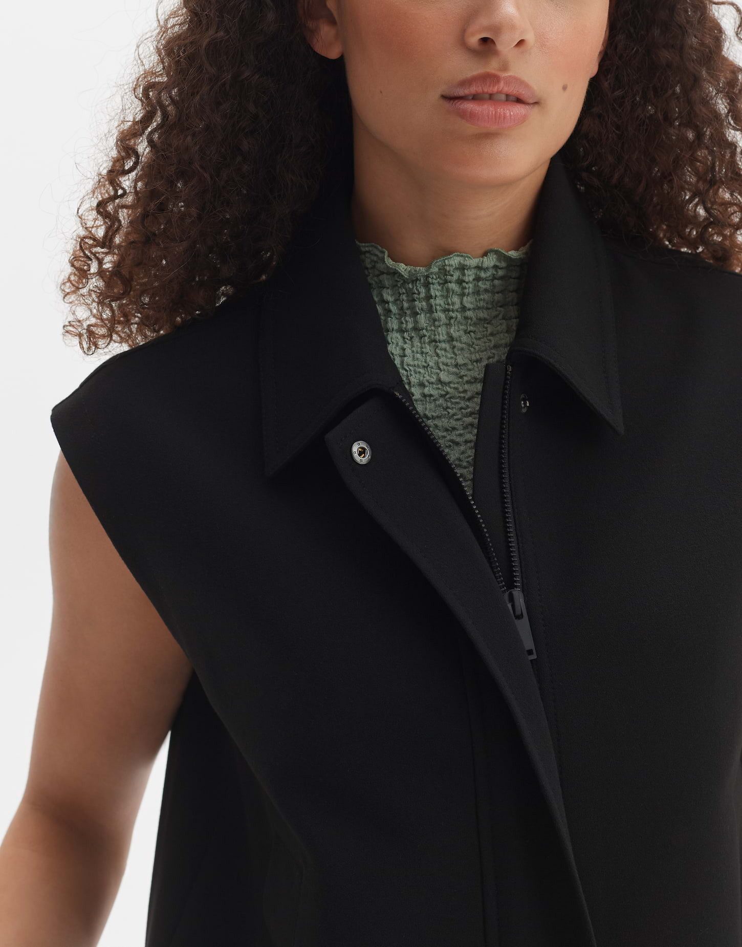 OPUS Anzugweste Bomberweste WANDRI Oversize aus Viskose Mix