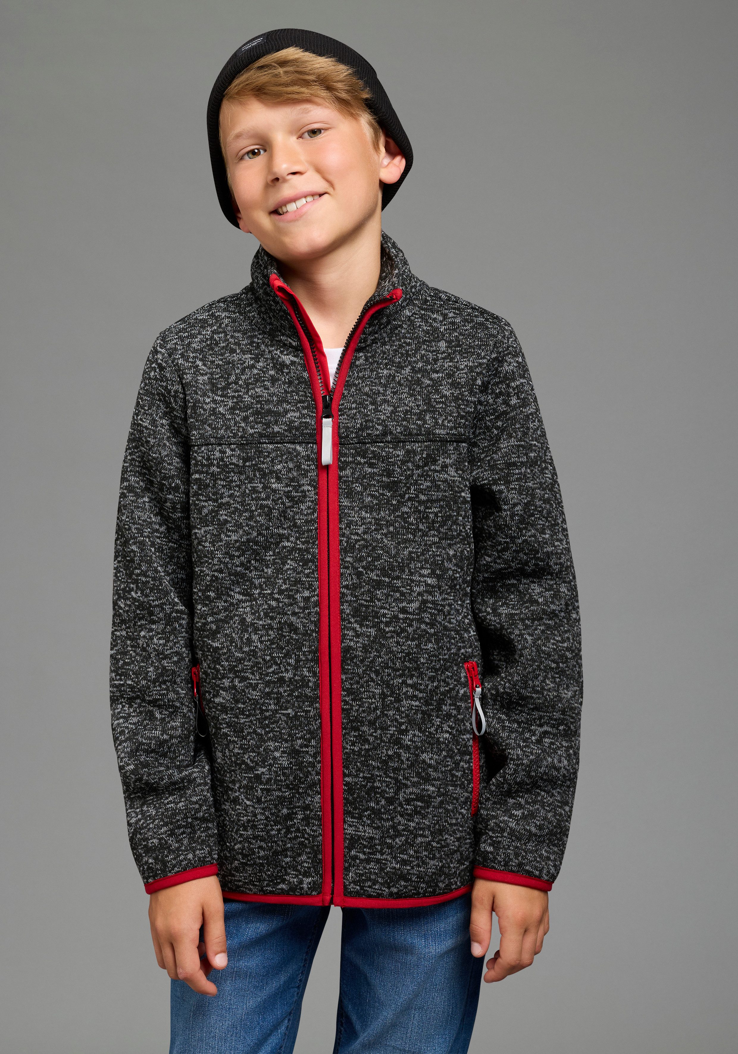 H.I.S Sweatjacke Fleecejacke von H.I.S in schöner melierter Qualität Stehkragen-Jacke mit Kontrastpipings, aus Fleece. € 34,99, (€ 34,99 pro 1 Stk).
