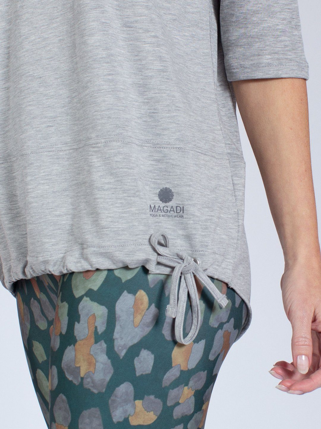 Magadi Yogashirt Sara aus weichem Naturmaterial