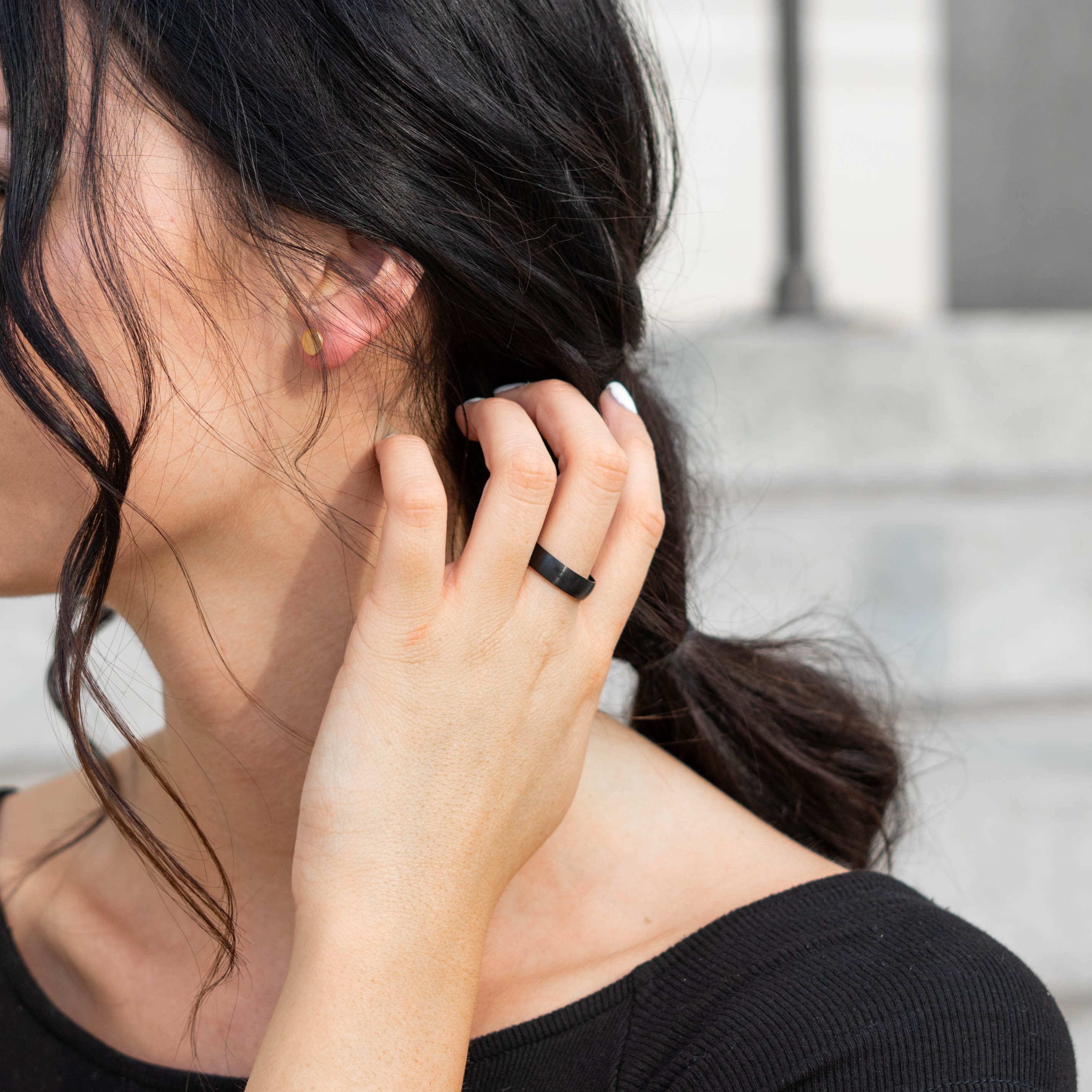 BUNGSA Fingerring 60 (19.1) Ring klassisch glänzend Schwarz aus Edelstahl Unisex (Ring, 1-tlg), Damen Herren
