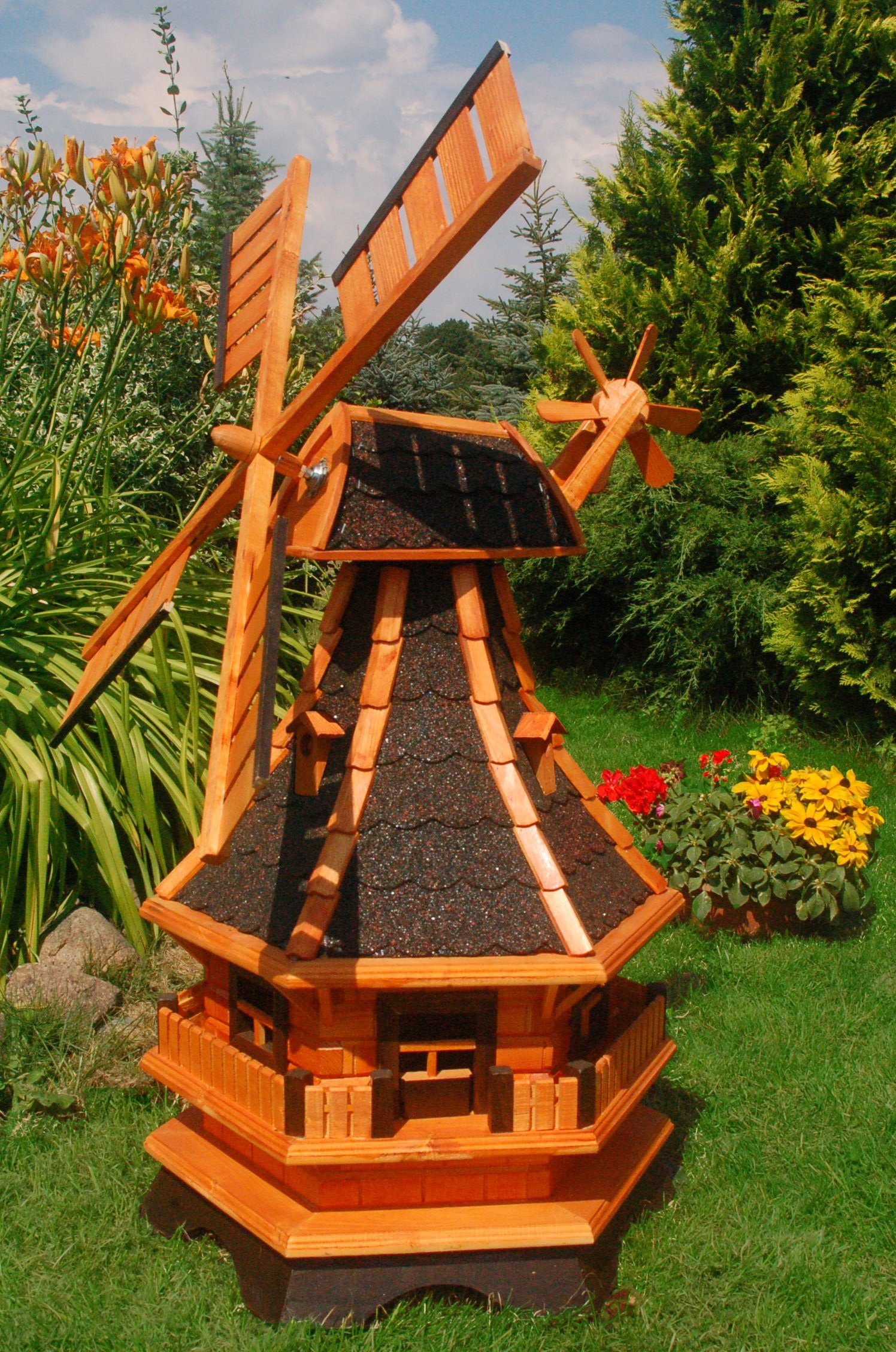 DSH DEKO SHOP HANNUSCH Gartenfigur Windmühle WM 1,3 Bitum, norddeutsche Bauweise, Gesamthöhe inkl. Flügel: 1,30 m dunkel